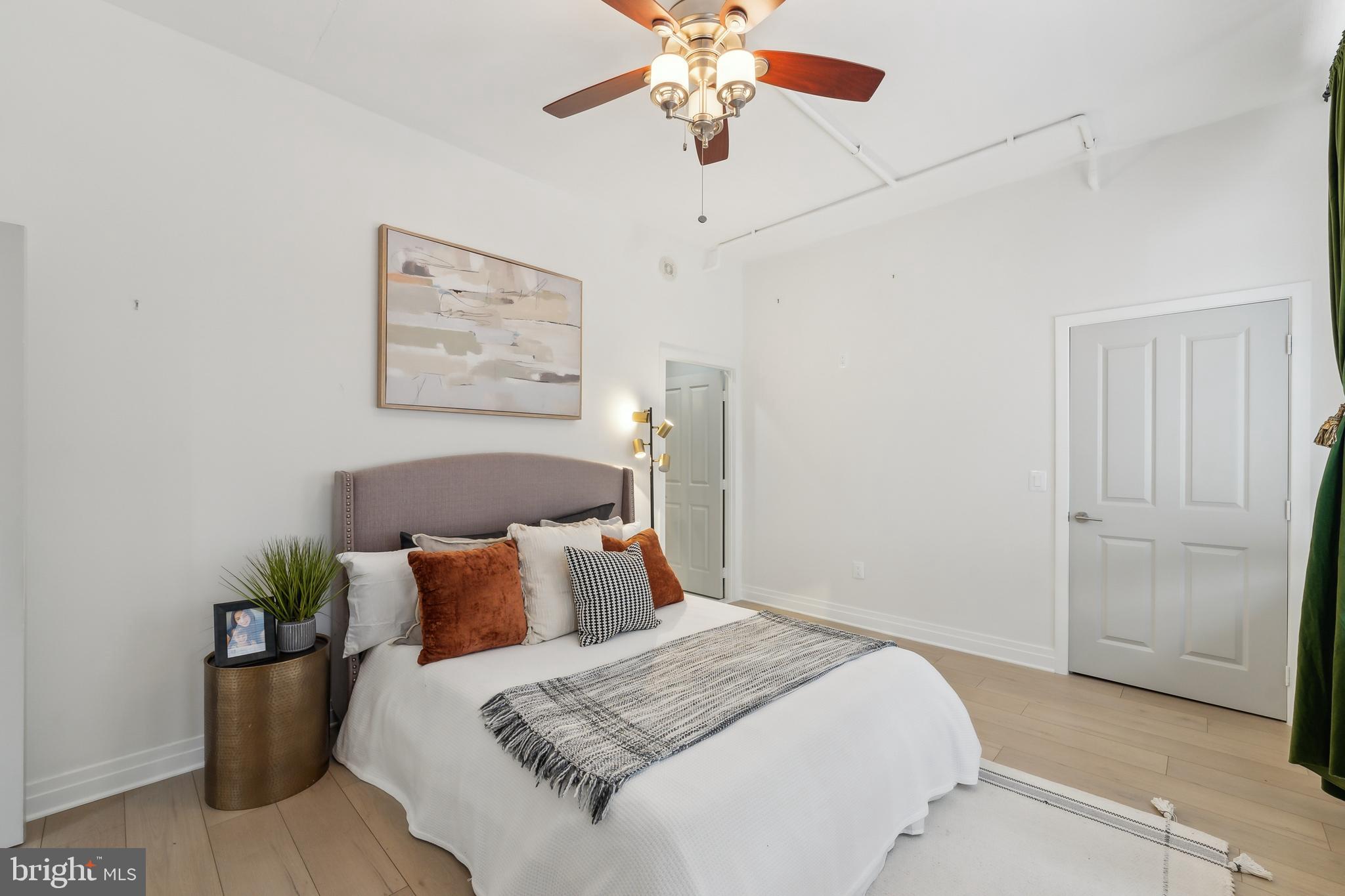 ELAN AT EAST MARKET - Residential