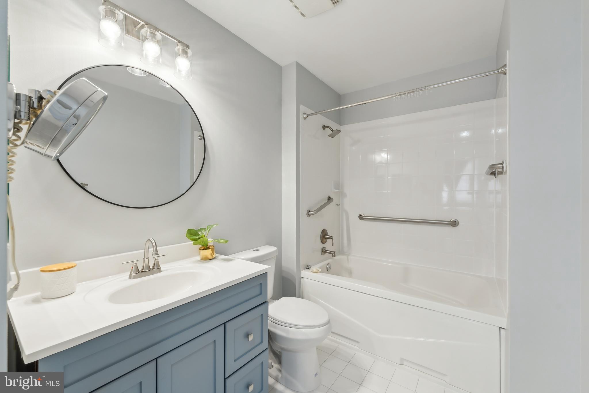 ELAN AT EAST MARKET - Residential