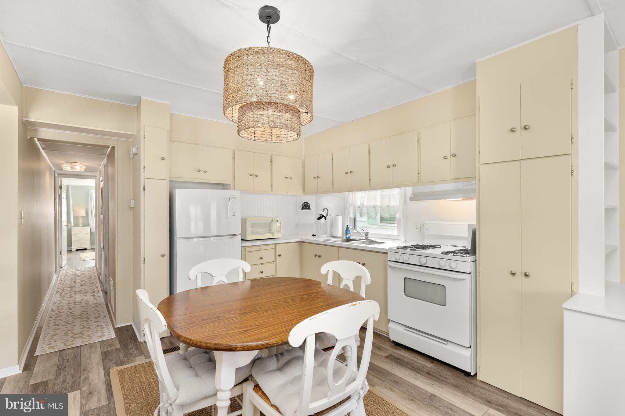 MONTEGO BAY - Residential