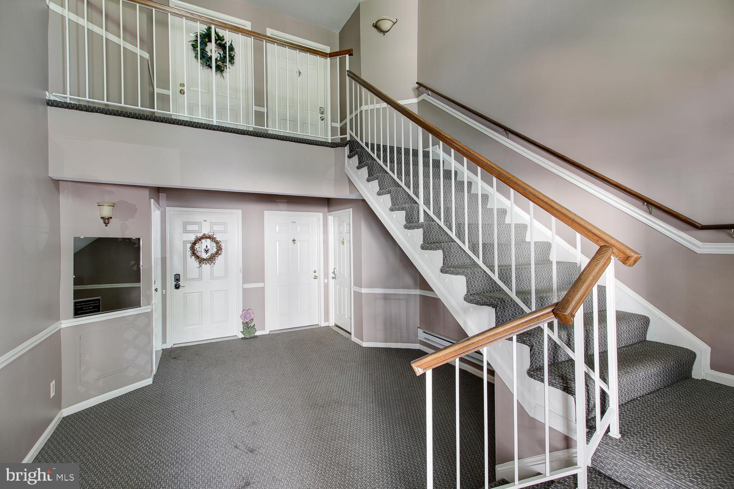 GRAYS POINTE - Residential