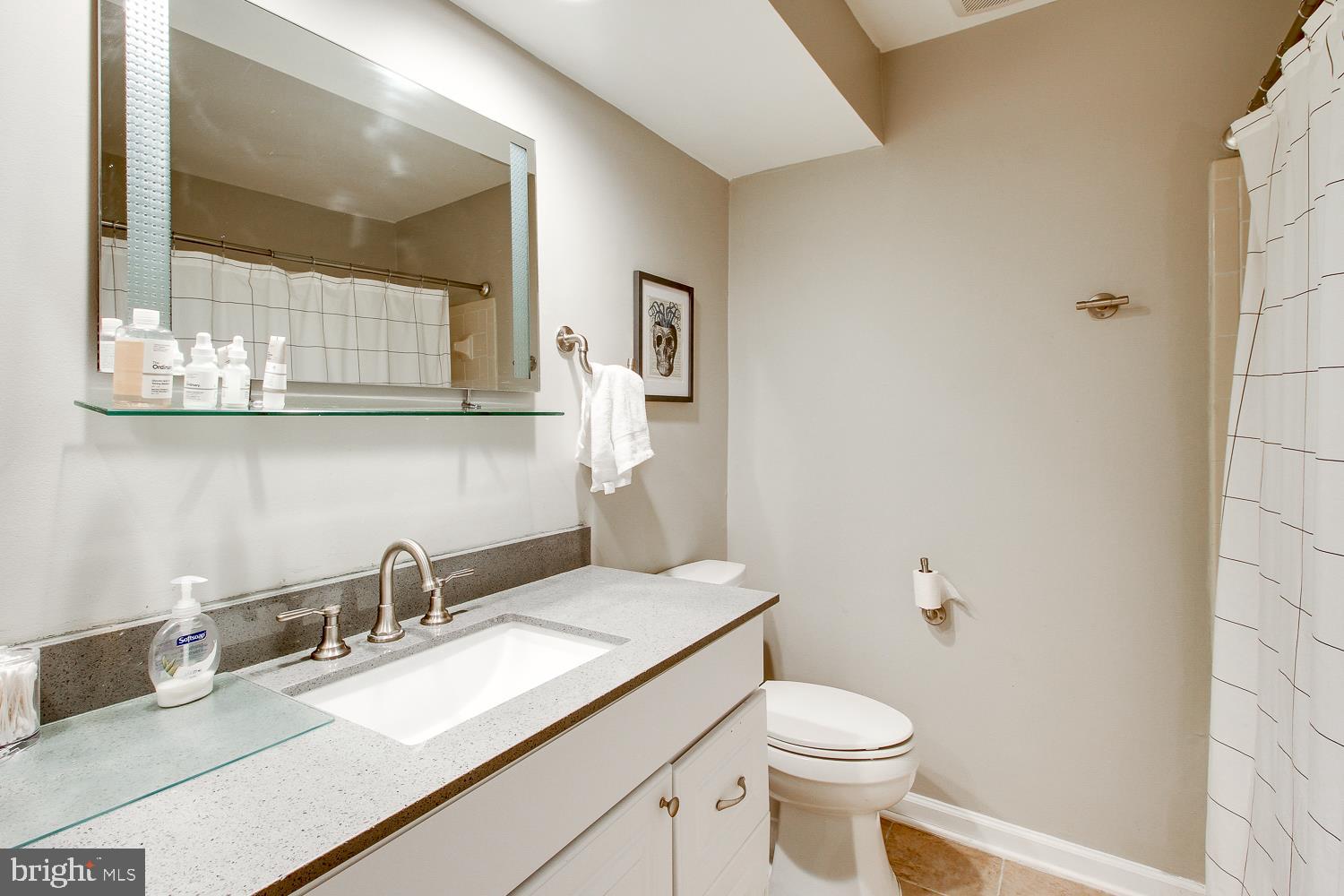 GRAYS POINTE - Residential