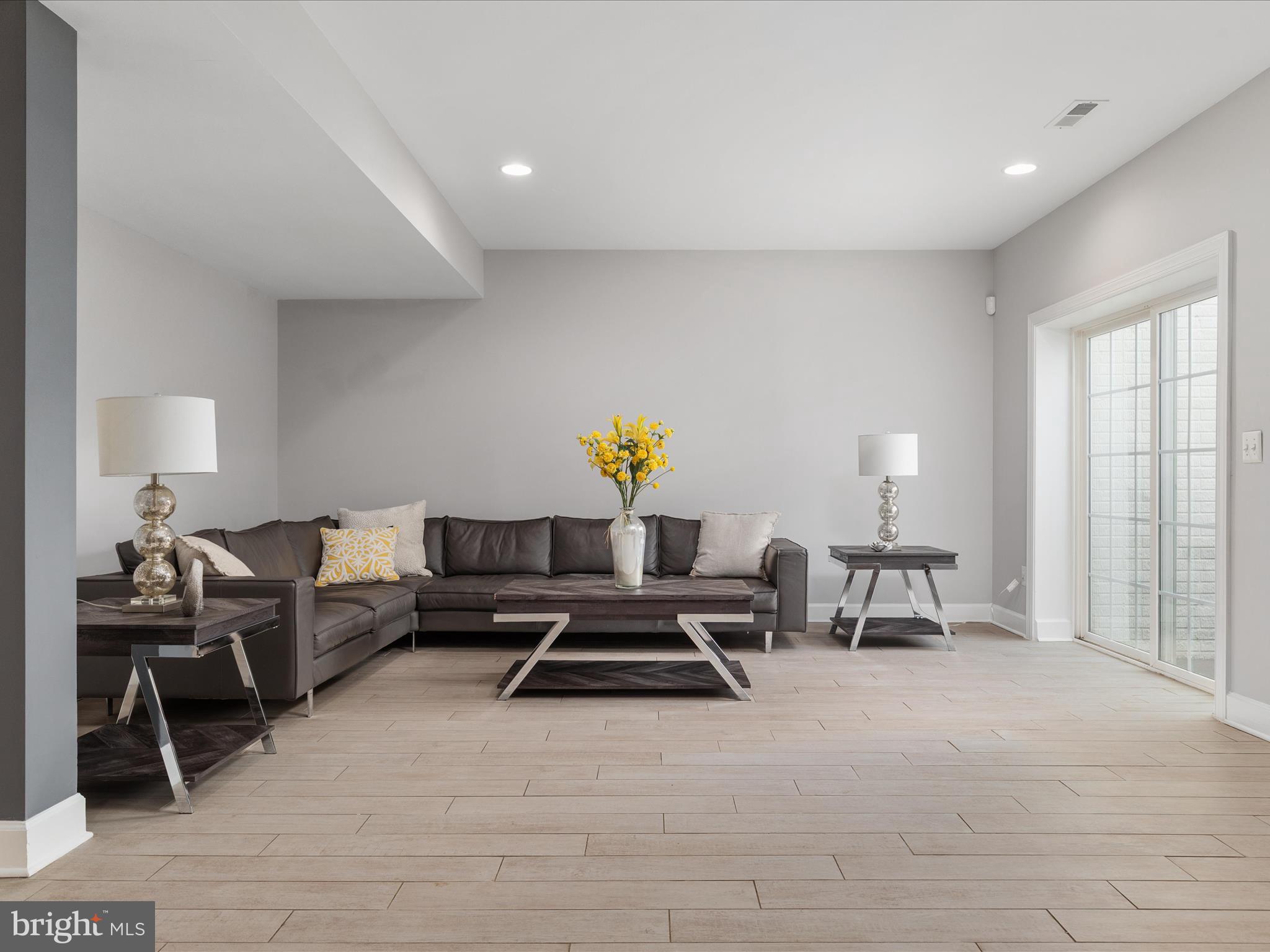 SUDLEY FARM - Residential