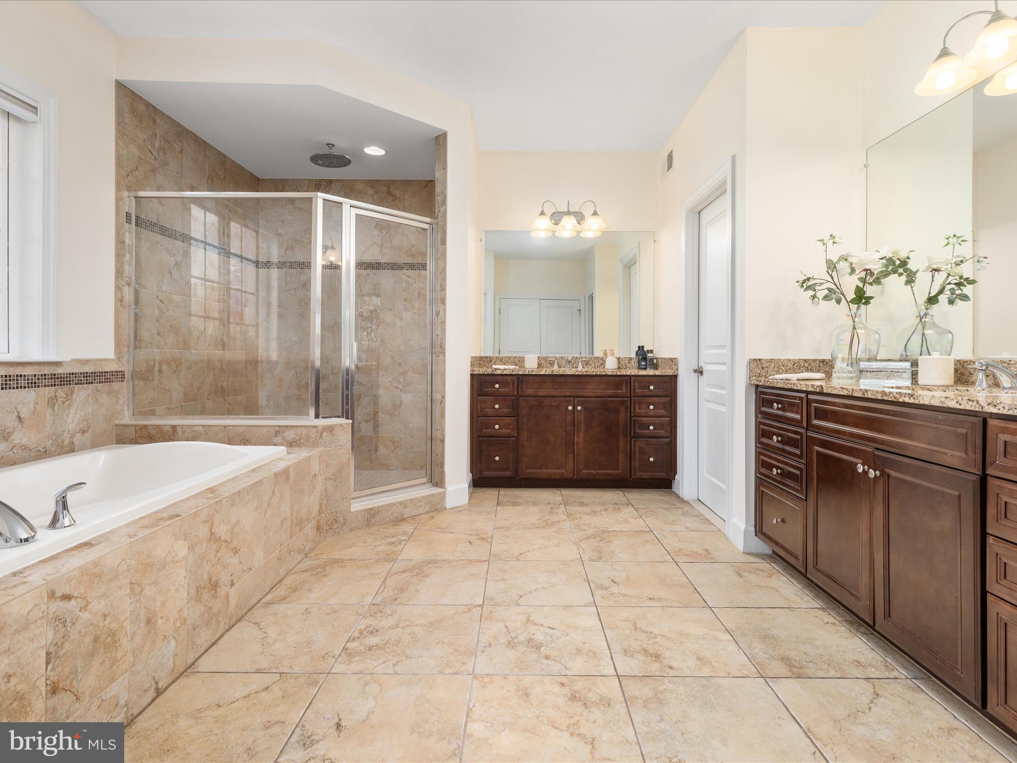 SUDLEY FARM - Residential