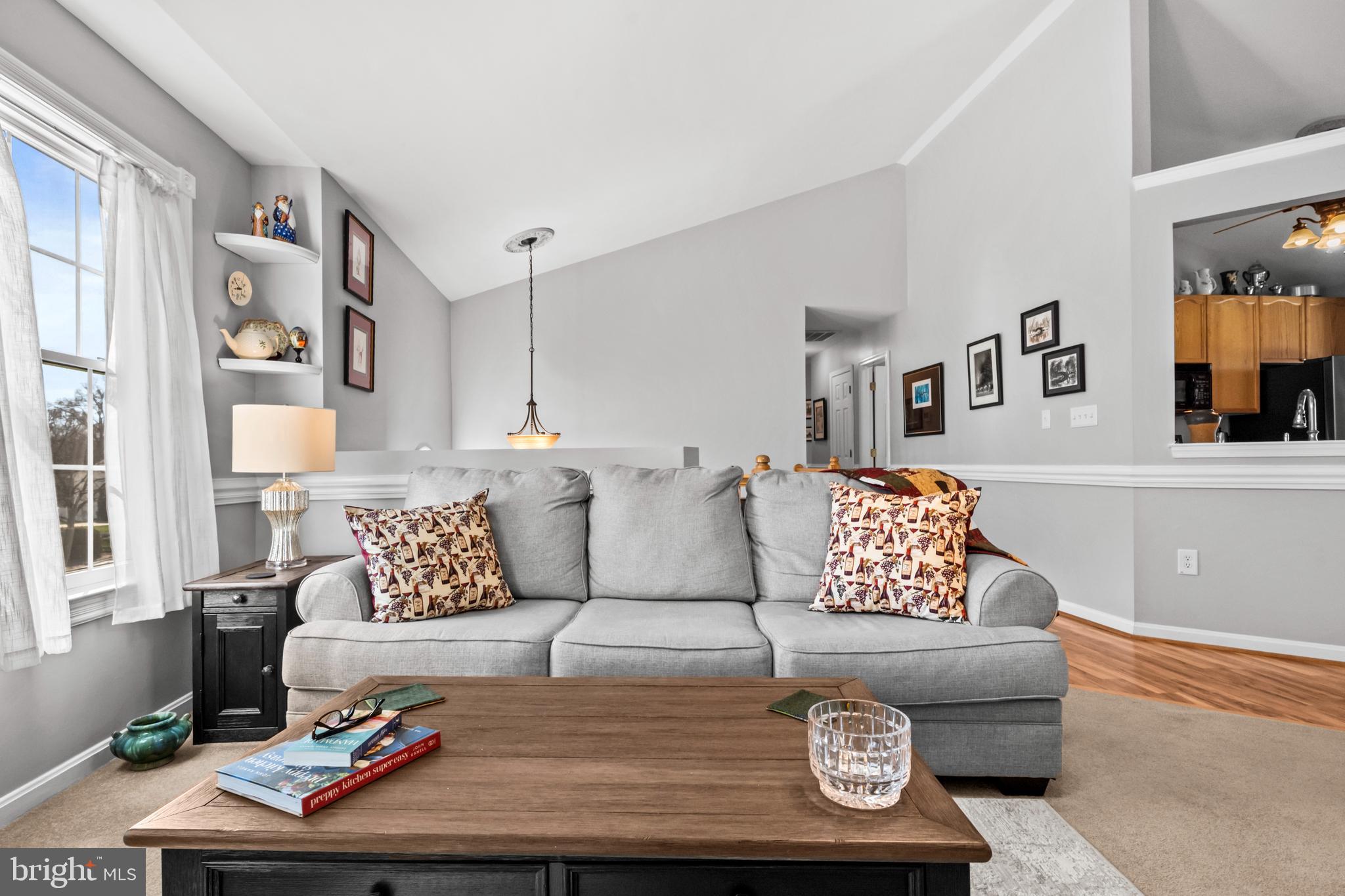 STRATFORD PLACE - Residential