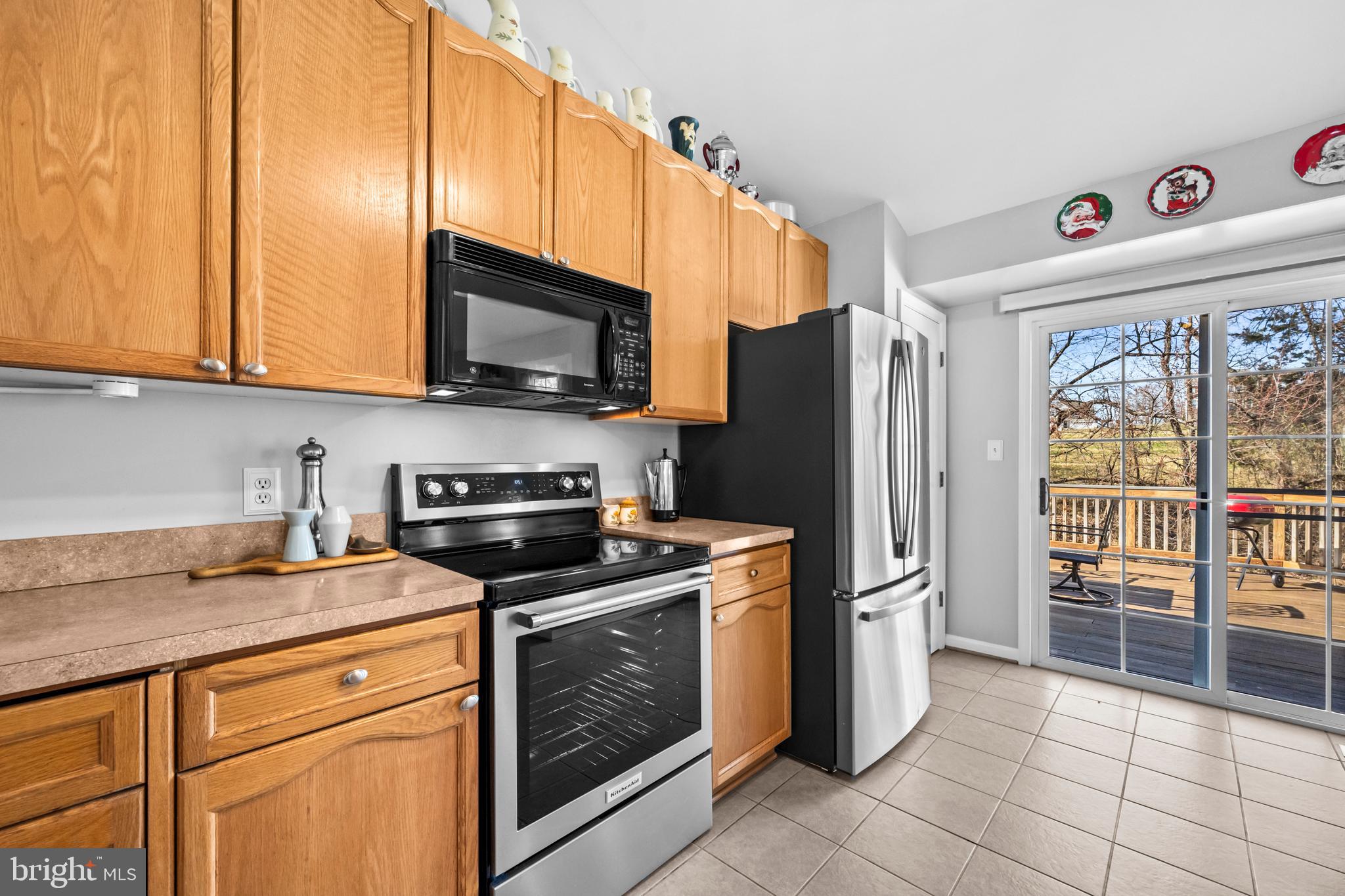 STRATFORD PLACE - Residential