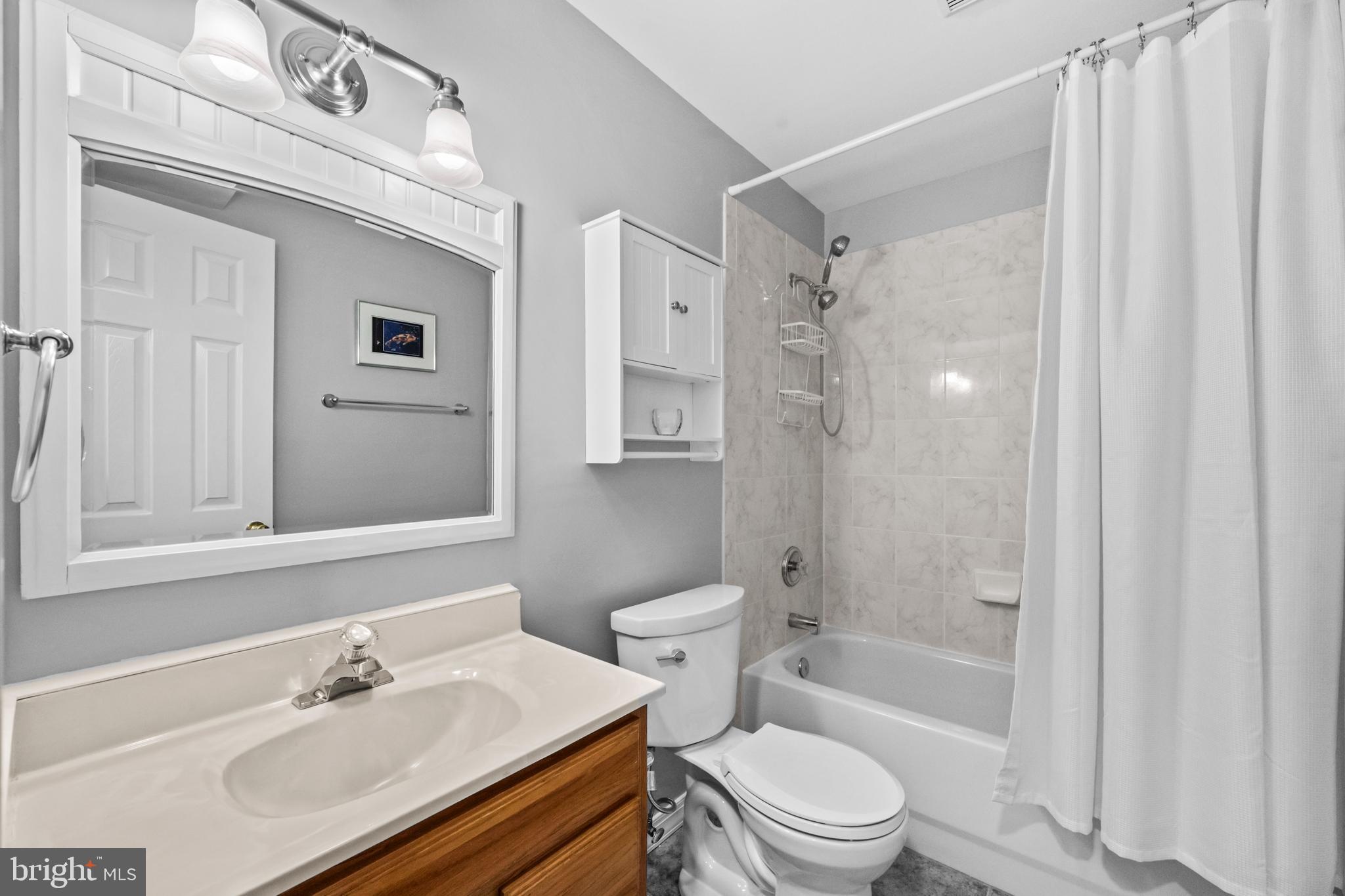 STRATFORD PLACE - Residential