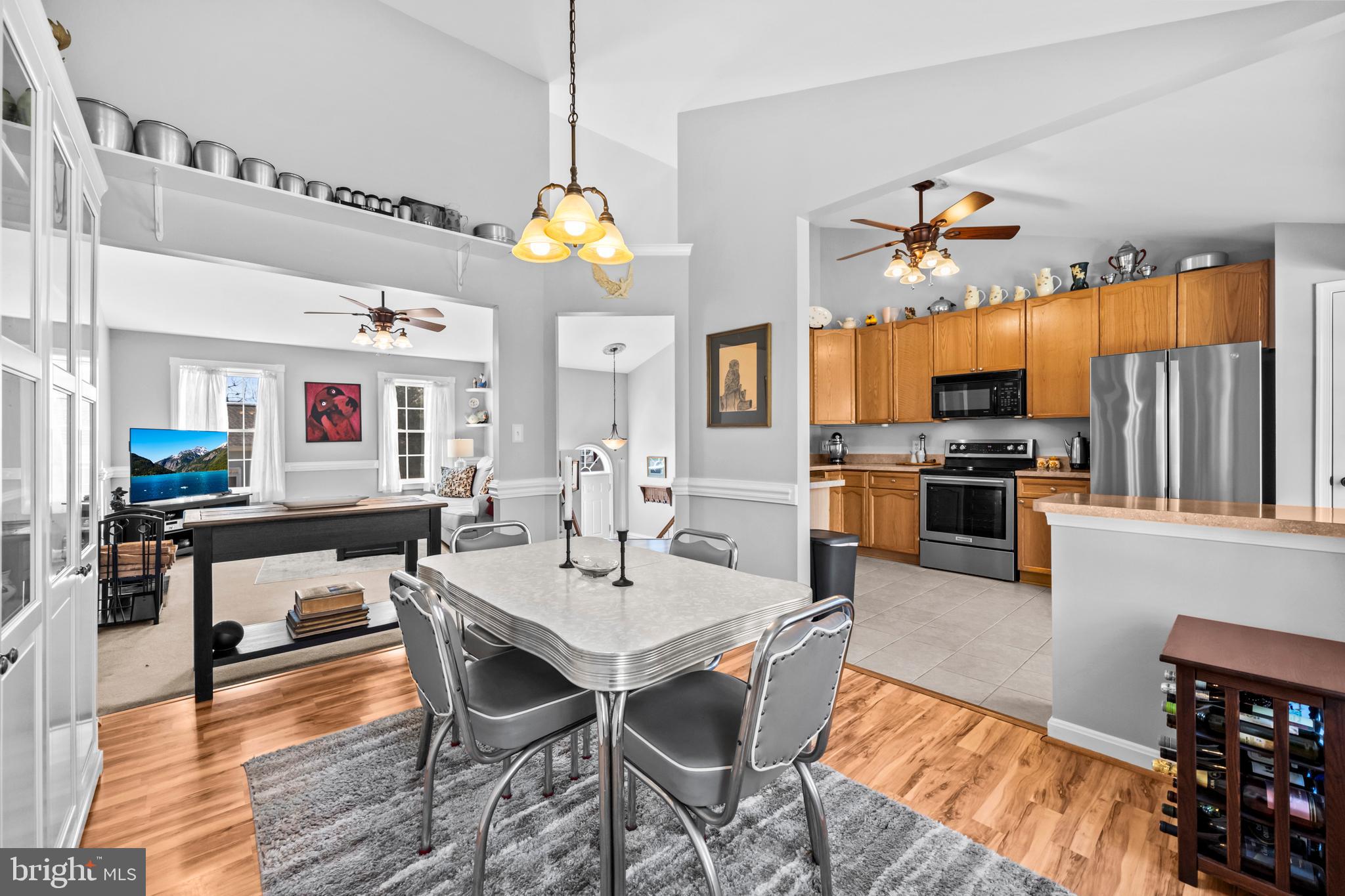 STRATFORD PLACE - Residential