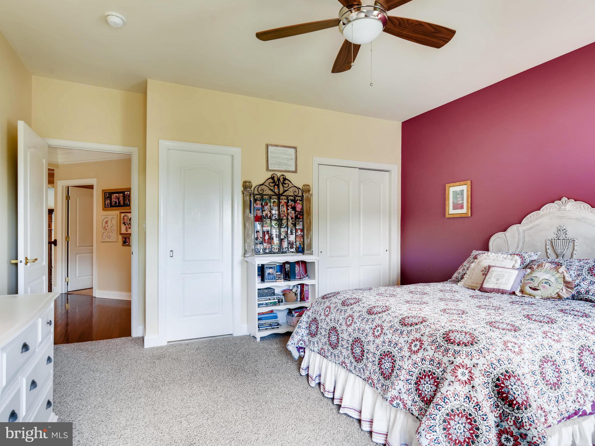 HUNT VALLEY CHASE - Residential