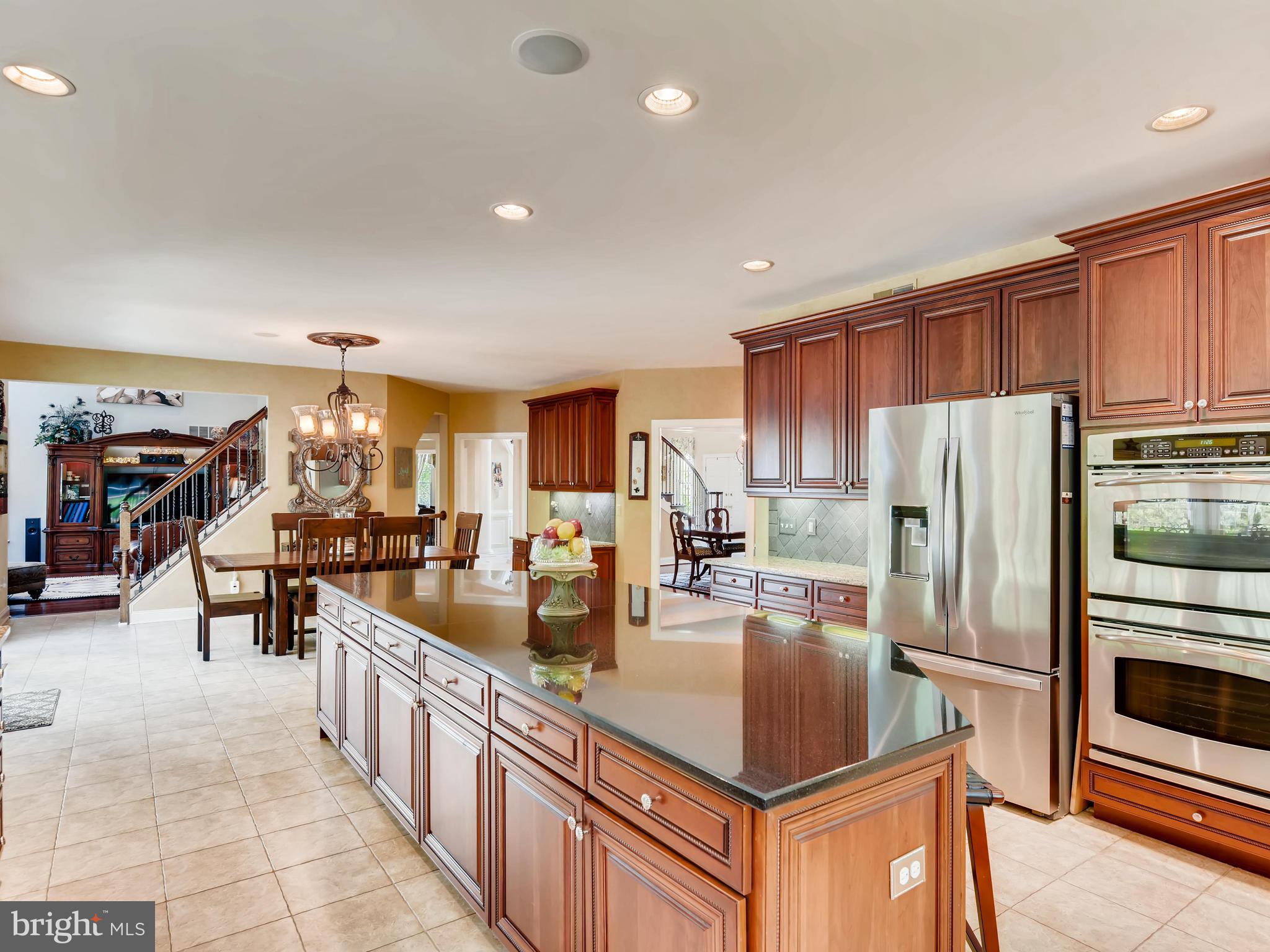 HUNT VALLEY CHASE - Residential