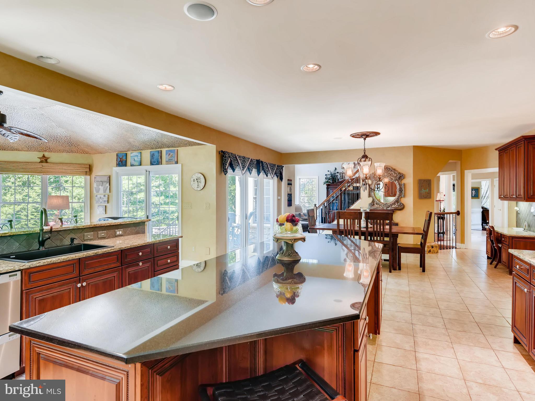 HUNT VALLEY CHASE - Residential