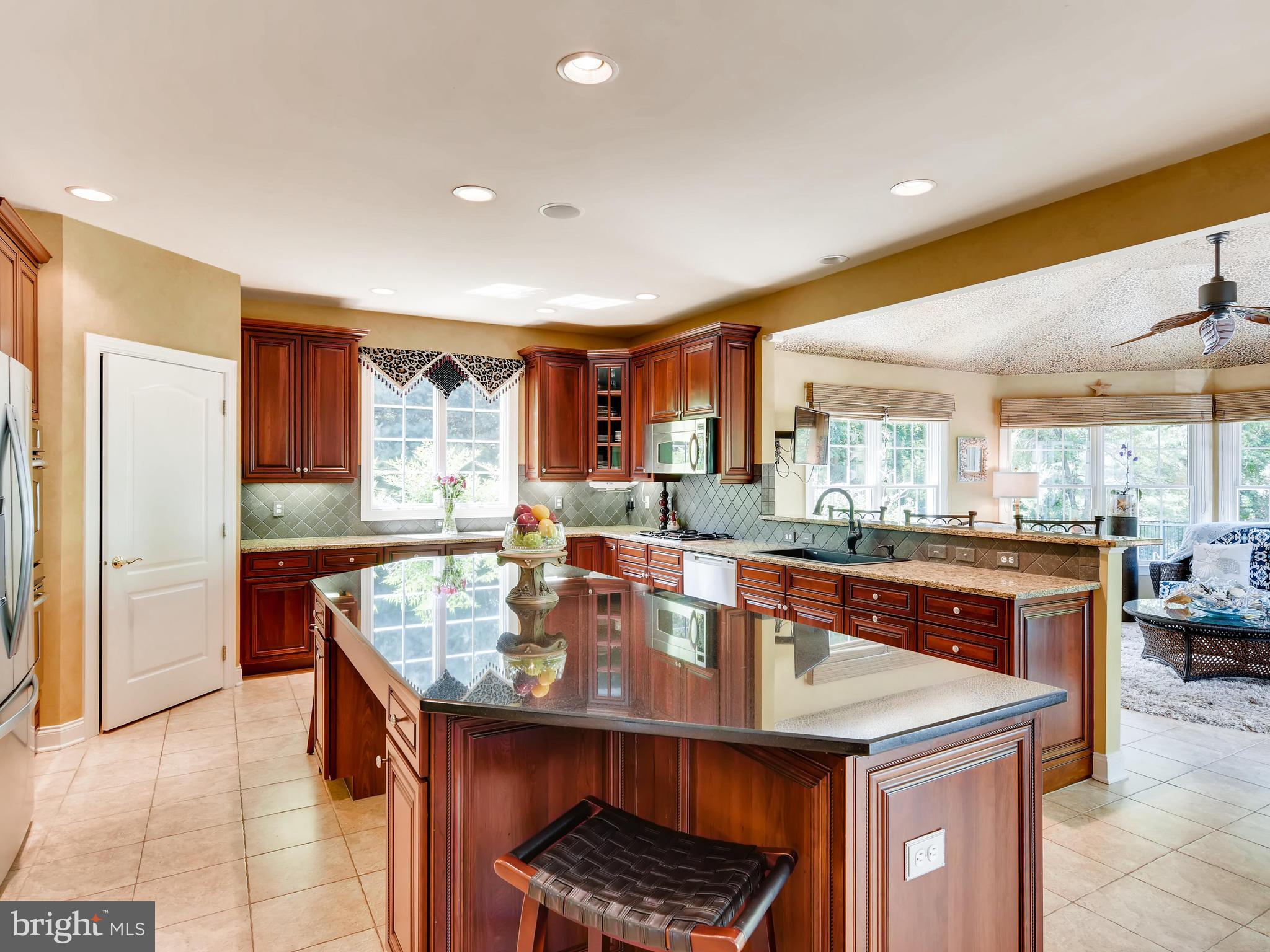 HUNT VALLEY CHASE - Residential