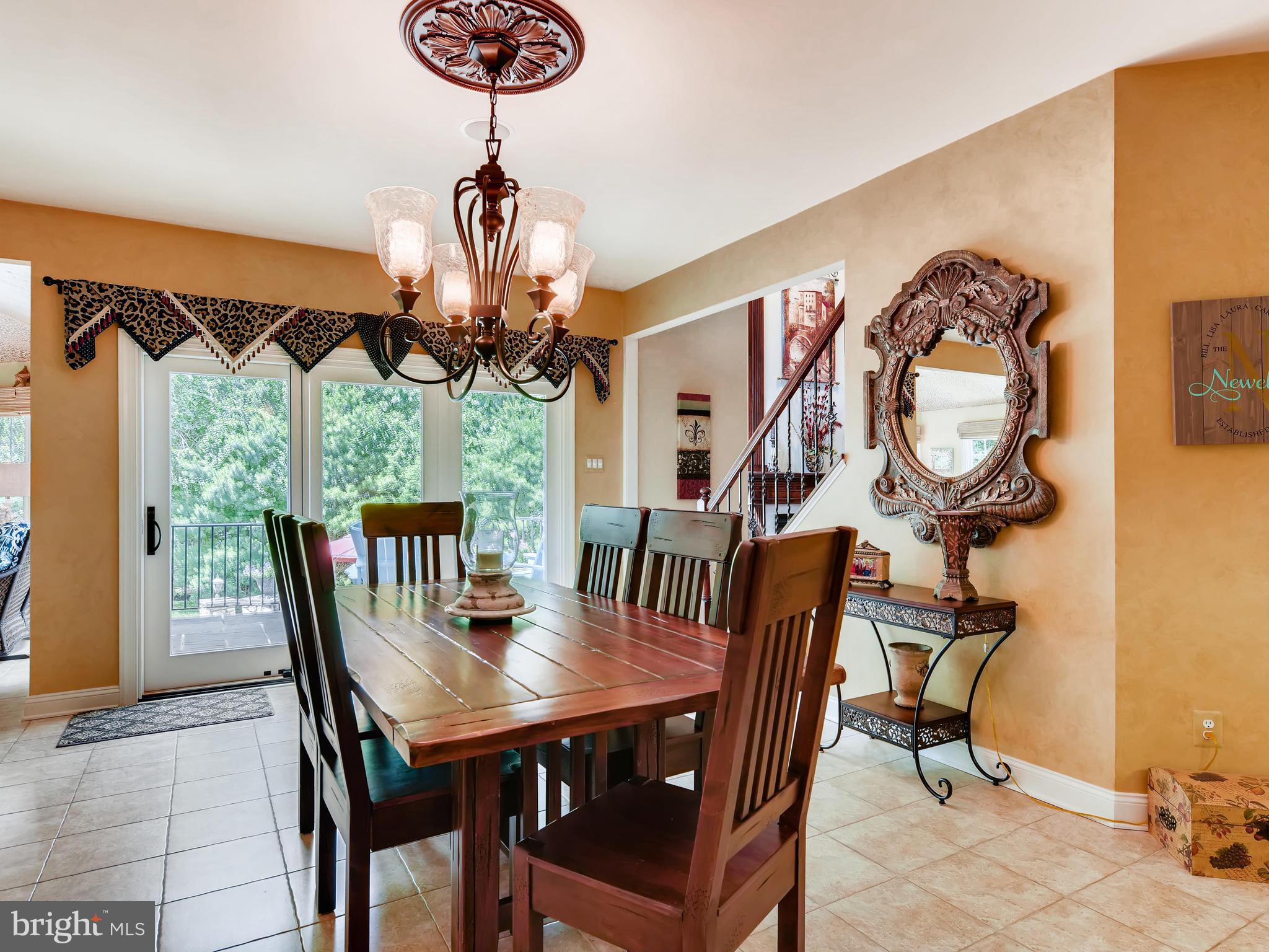 HUNT VALLEY CHASE - Residential