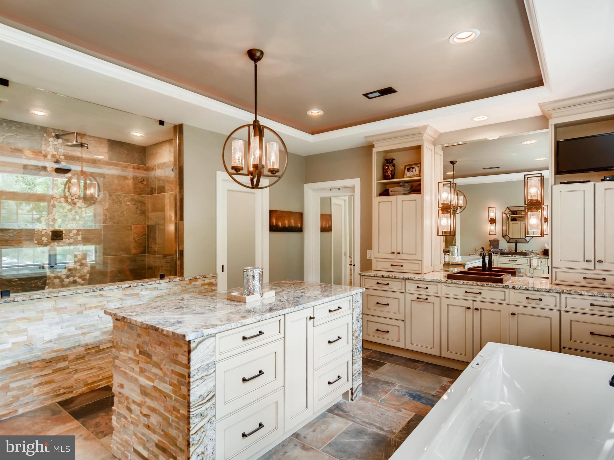 HUNT VALLEY CHASE - Residential