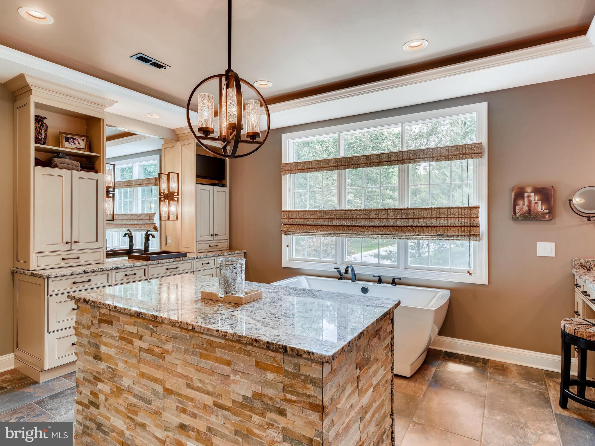 HUNT VALLEY CHASE - Residential