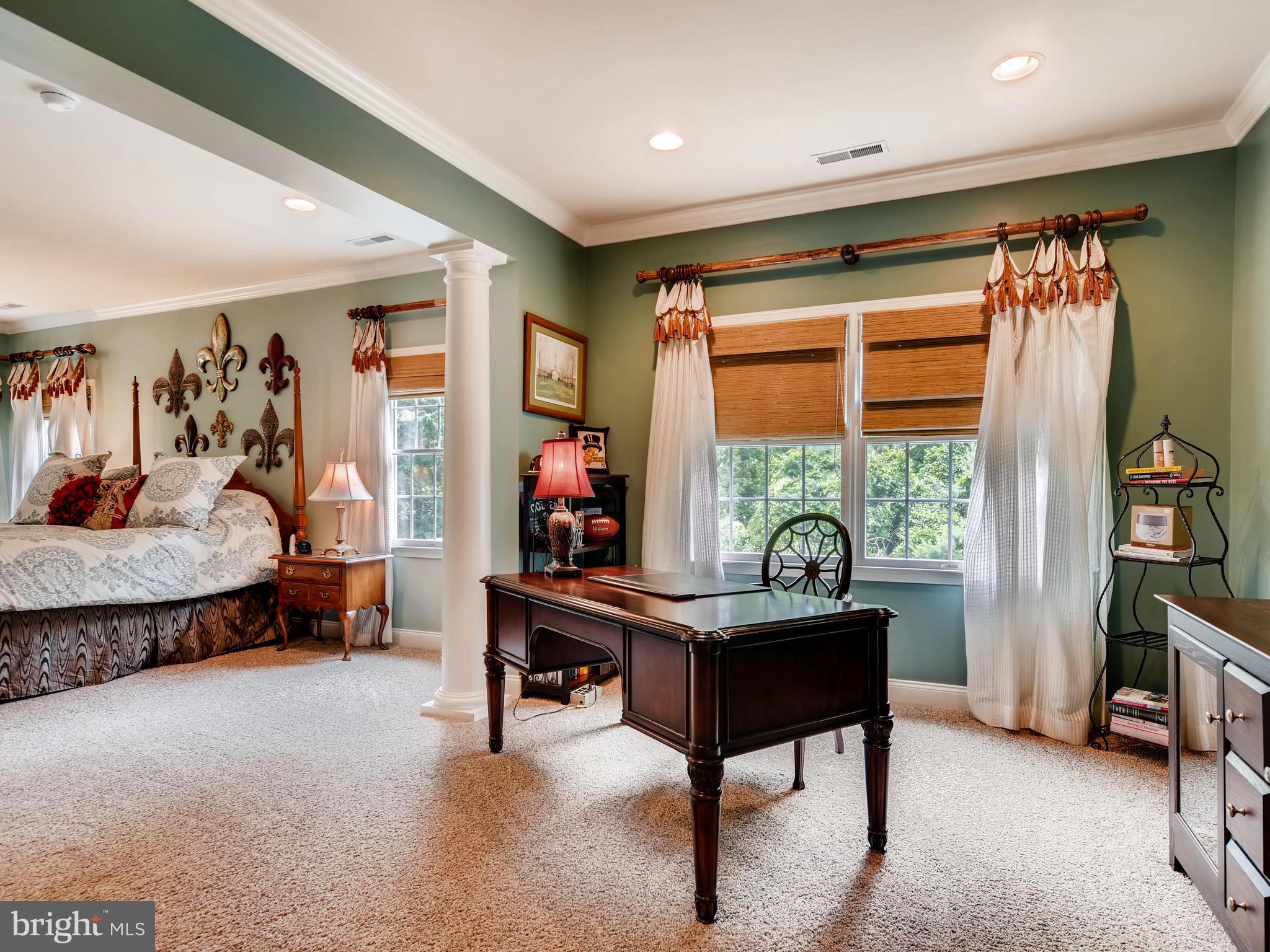 HUNT VALLEY CHASE - Residential