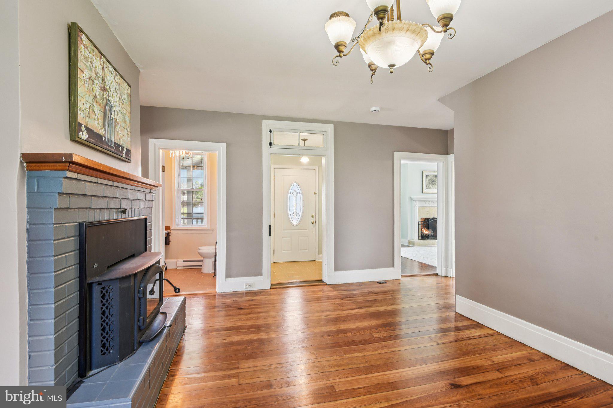 NEW WINDSOR VISTAS - Residential