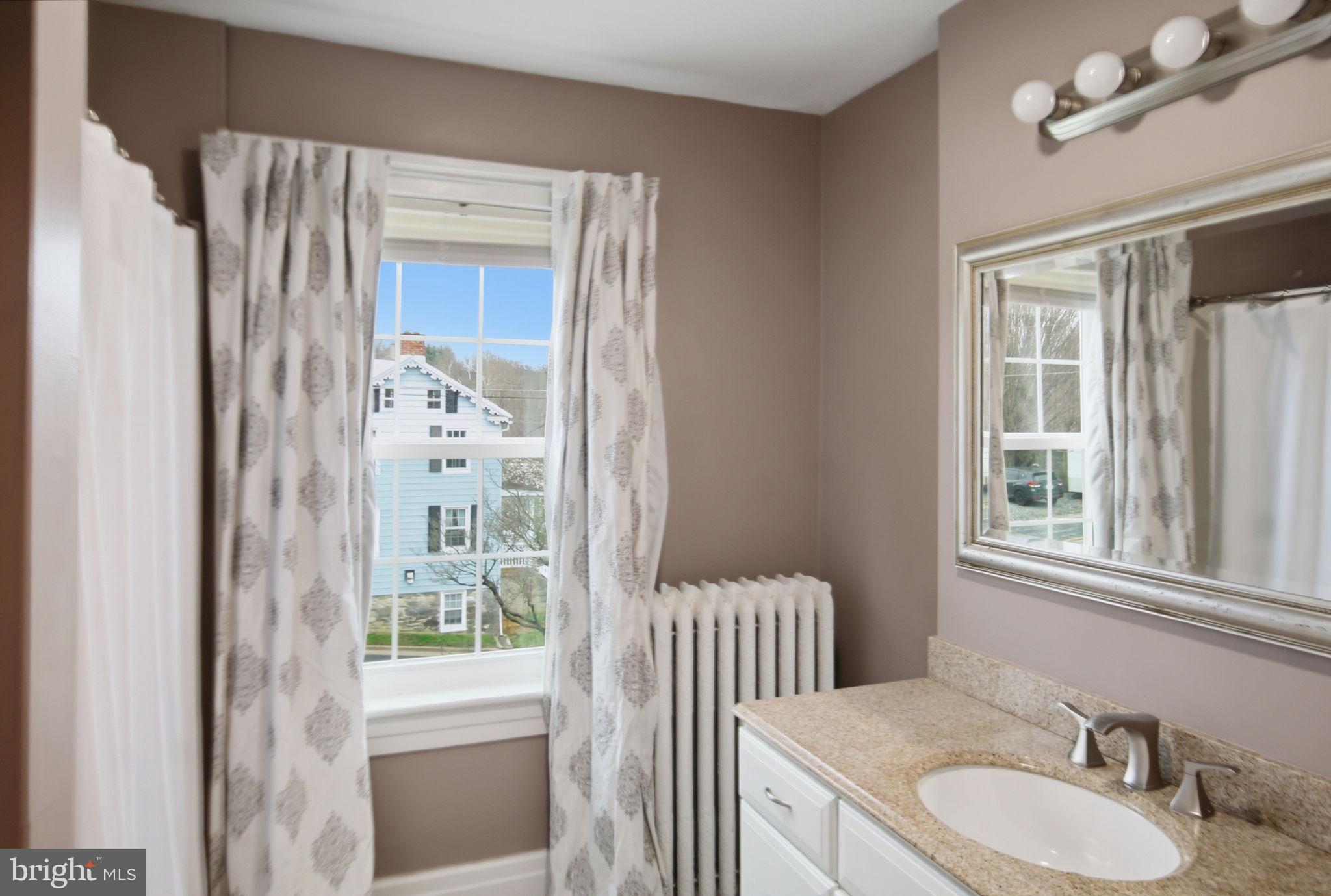 NEW WINDSOR VISTAS - Residential