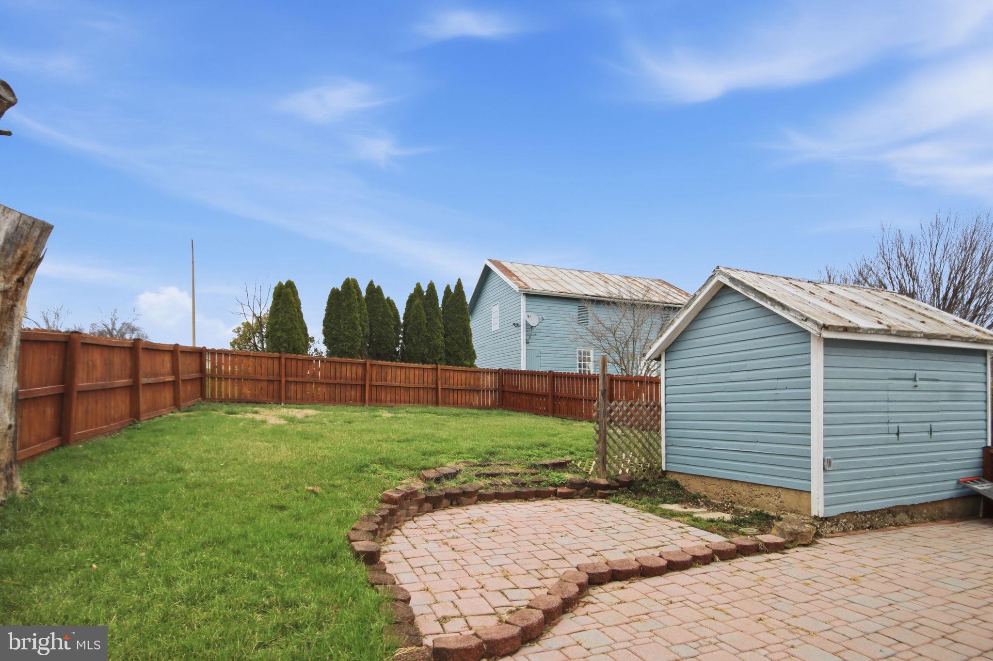 NEW WINDSOR VISTAS - Residential