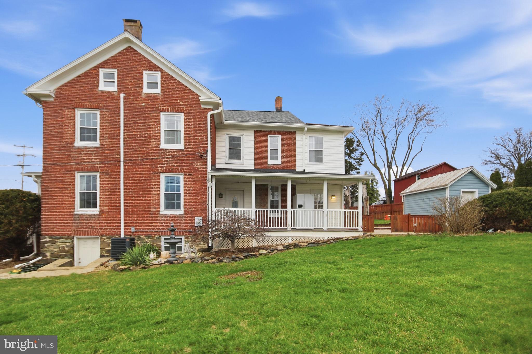 NEW WINDSOR VISTAS - Residential