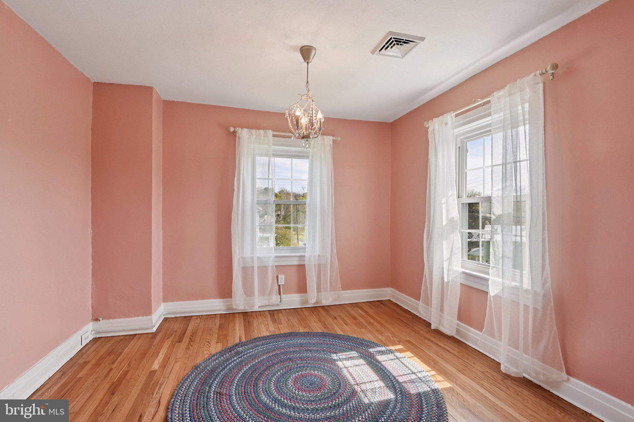 NEW WINDSOR VISTAS - Residential