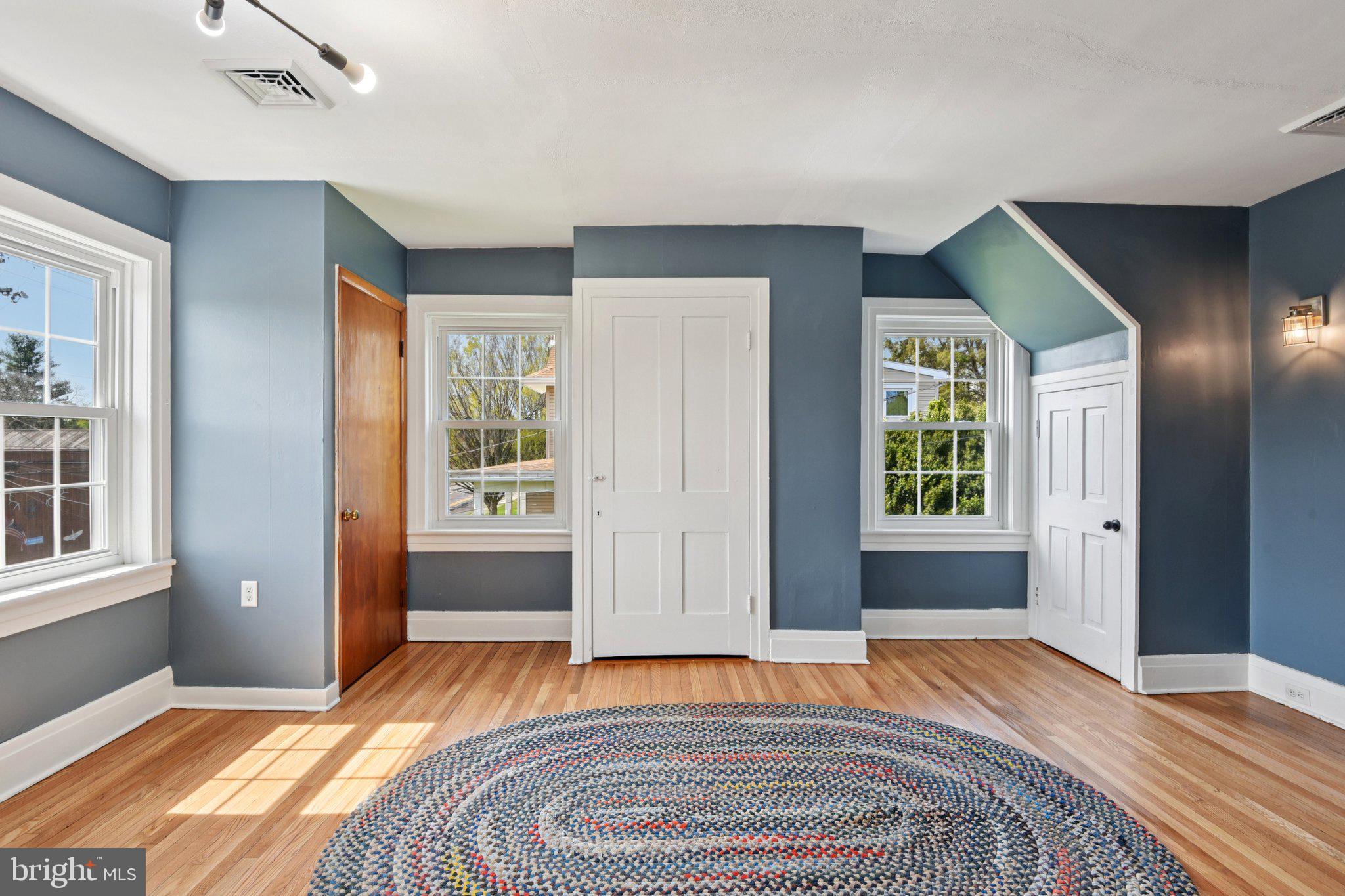 NEW WINDSOR VISTAS - Residential