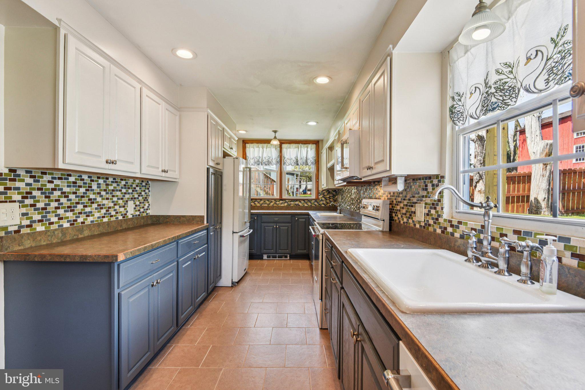 NEW WINDSOR VISTAS - Residential