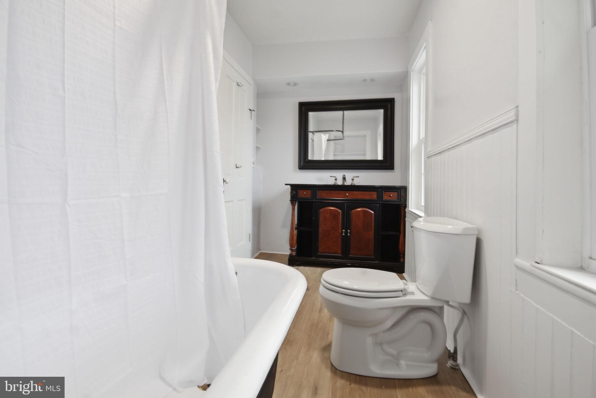 NEW WINDSOR VISTAS - Residential