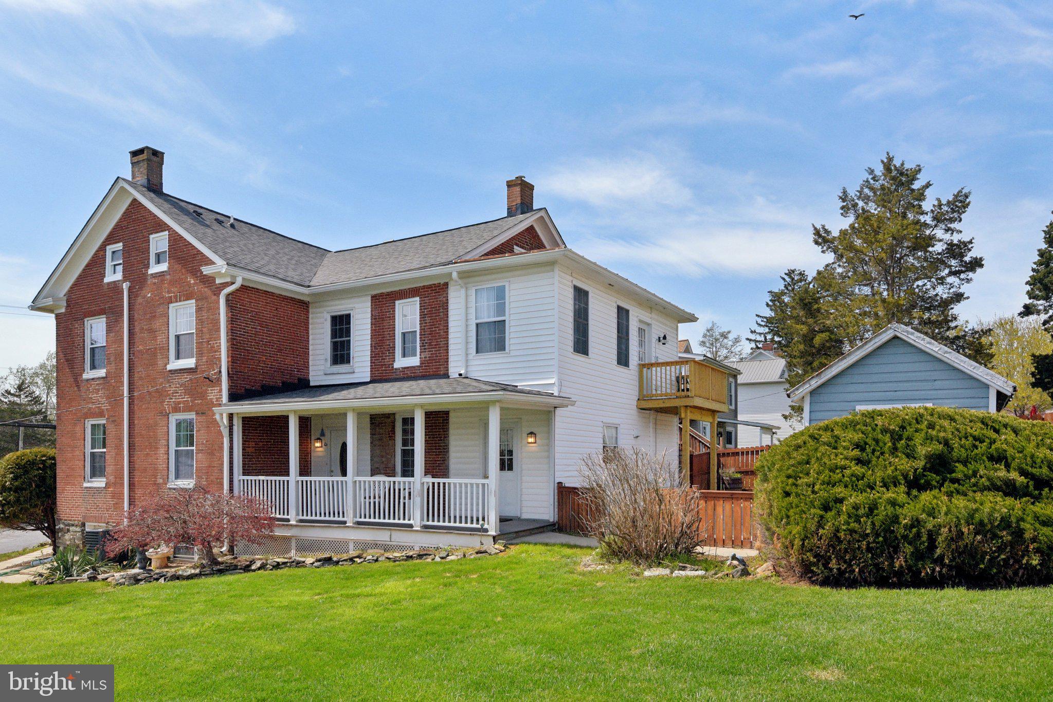 NEW WINDSOR VISTAS - Residential