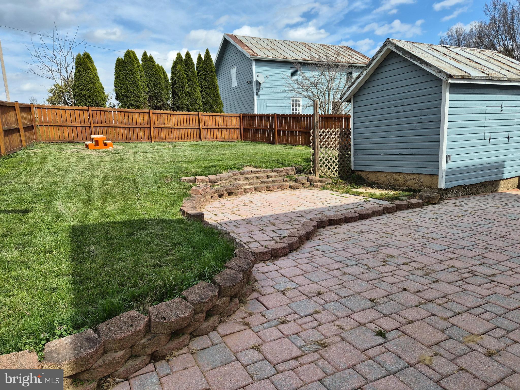 NEW WINDSOR VISTAS - Residential