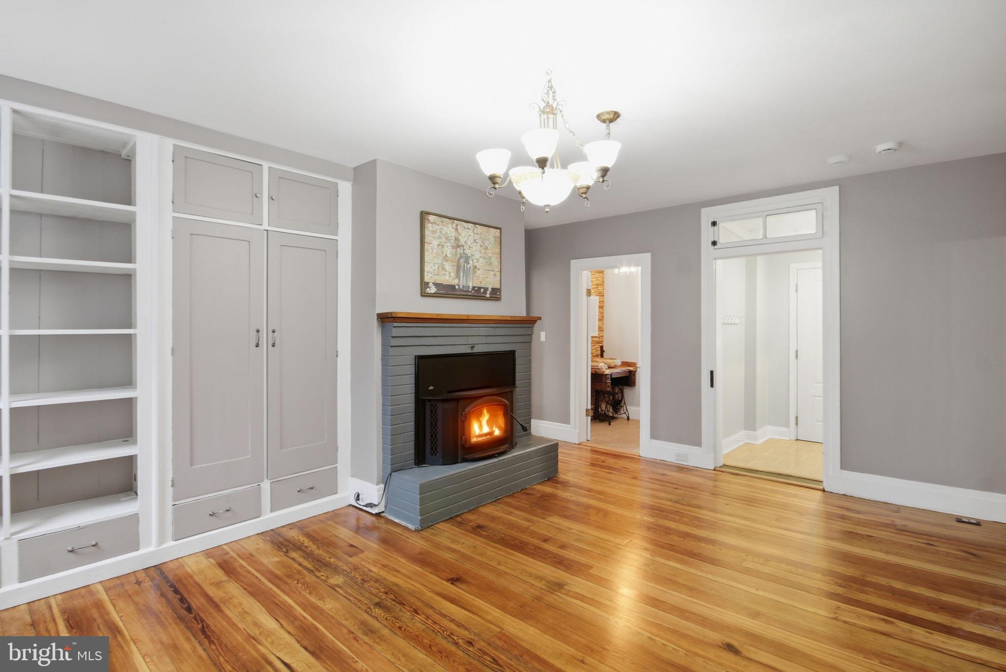 NEW WINDSOR VISTAS - Residential