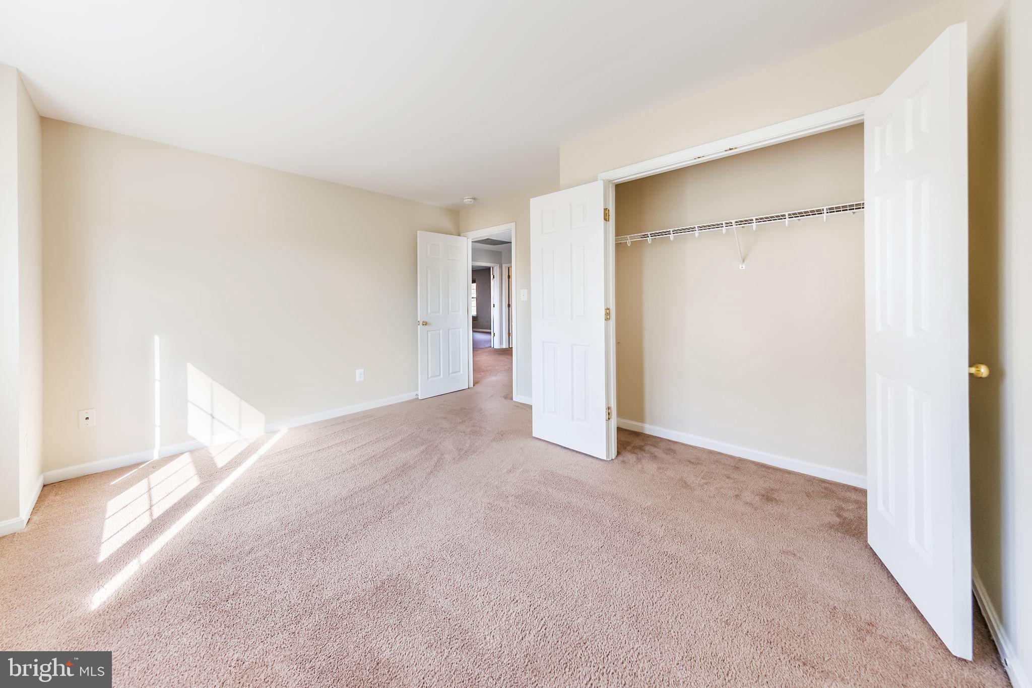 NORTH POINTE - Residential Lease