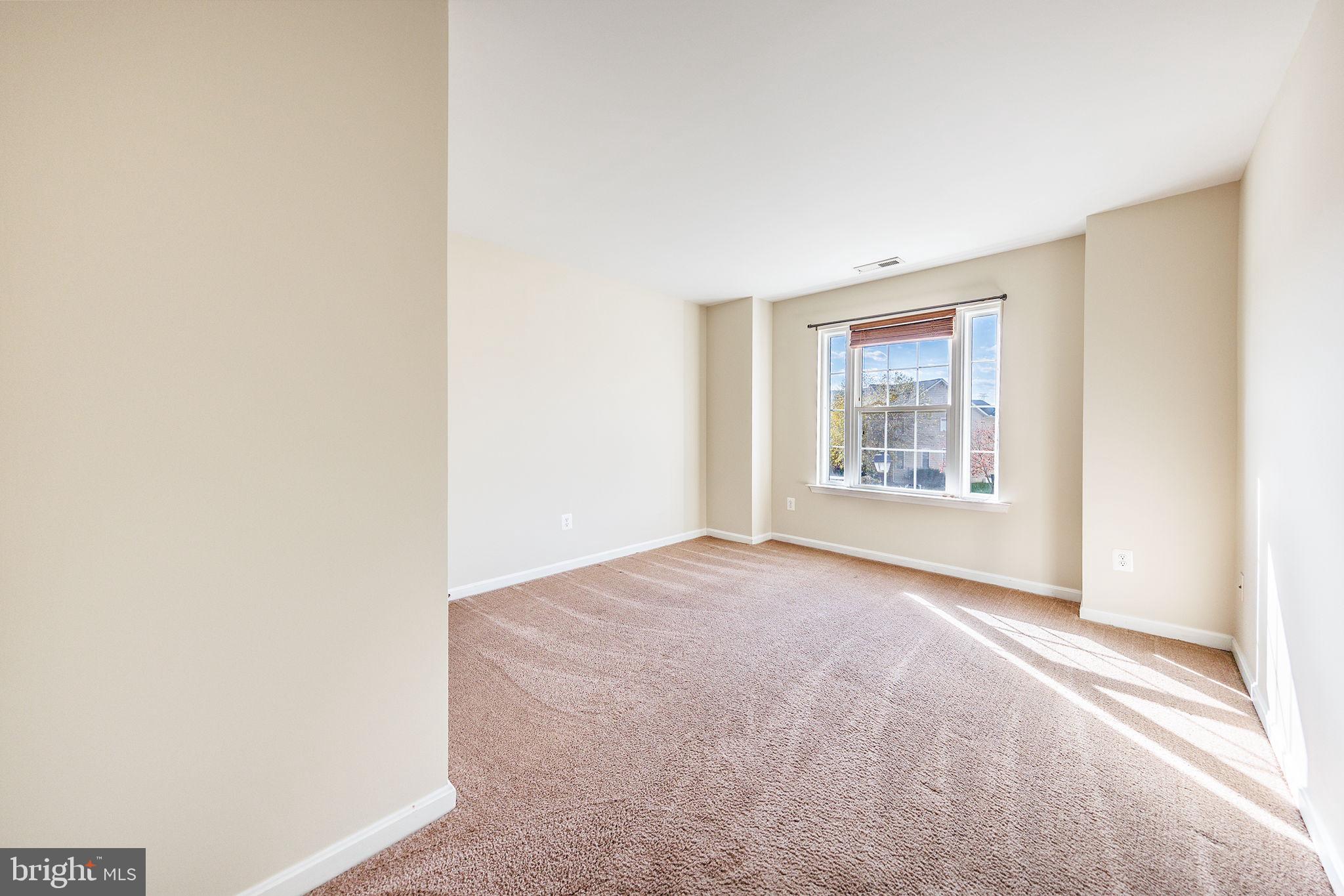 NORTH POINTE - Residential Lease