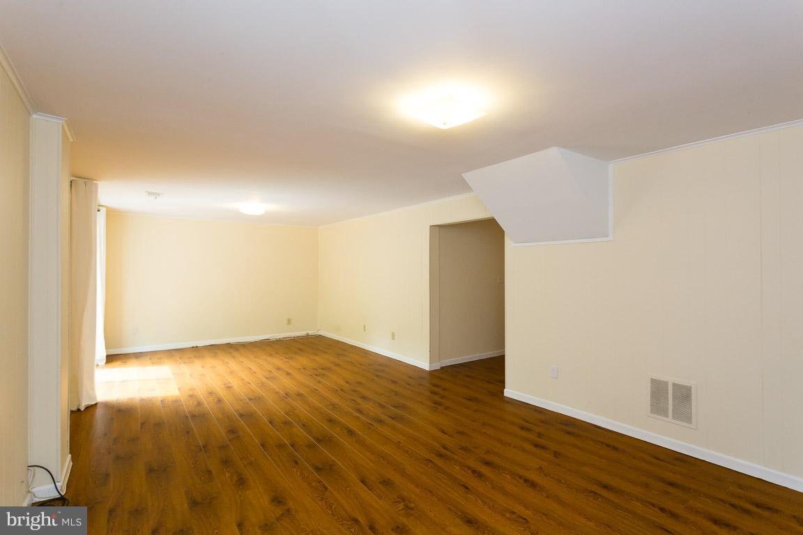 CHARLESTOWN - Residential