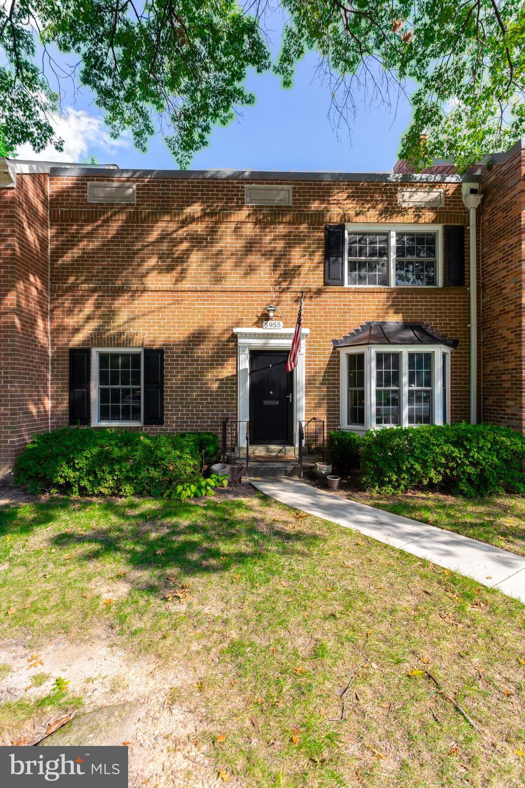 CHARLESTOWN - Residential