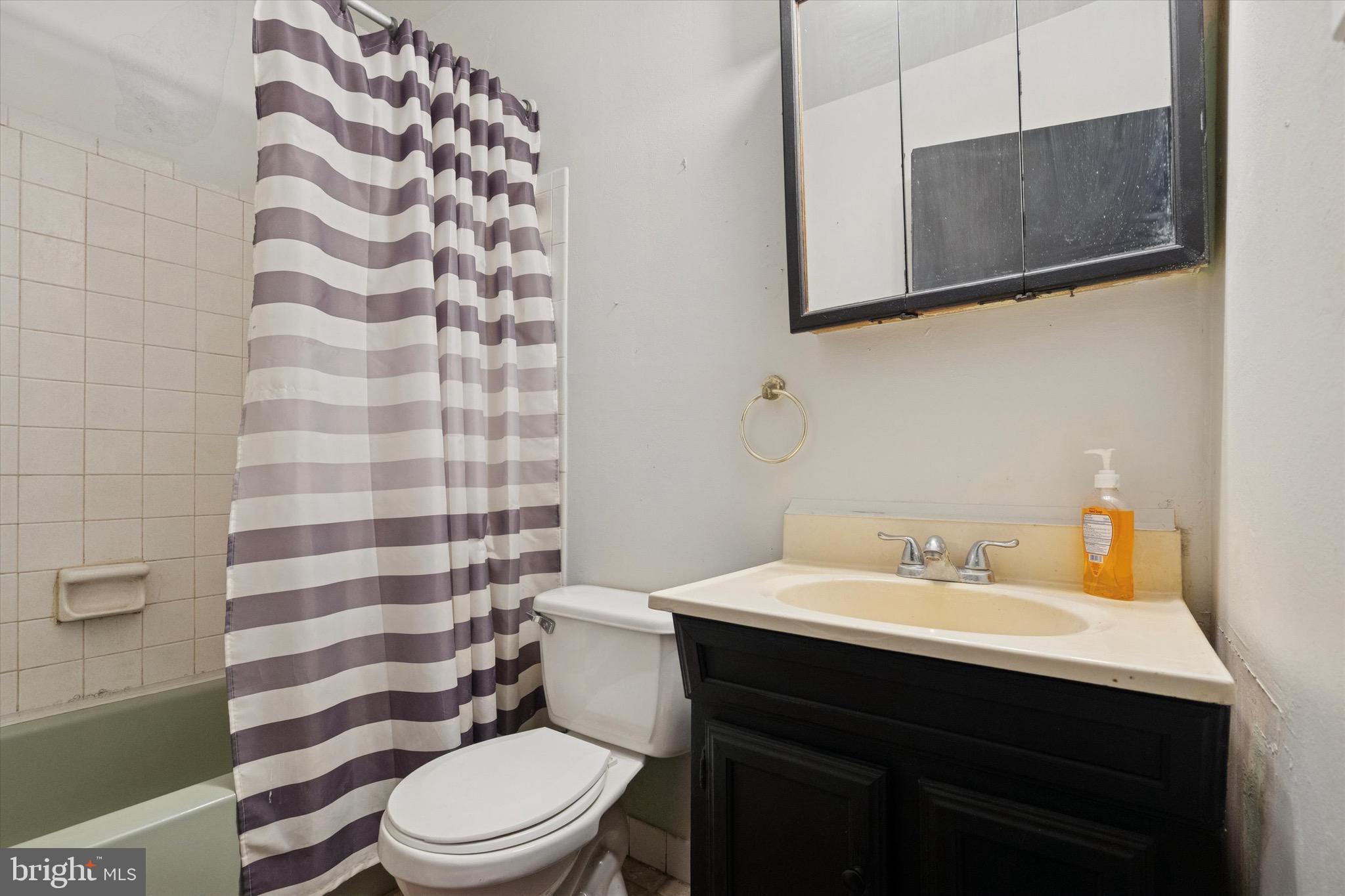 WILLOW GROVE - Residential