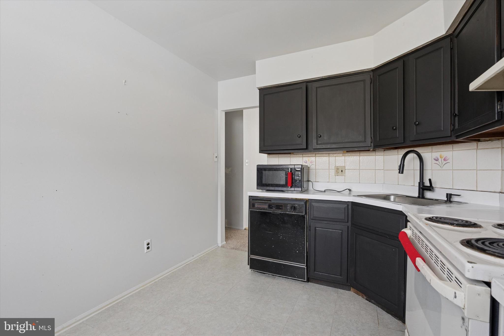 WILLOW GROVE - Residential