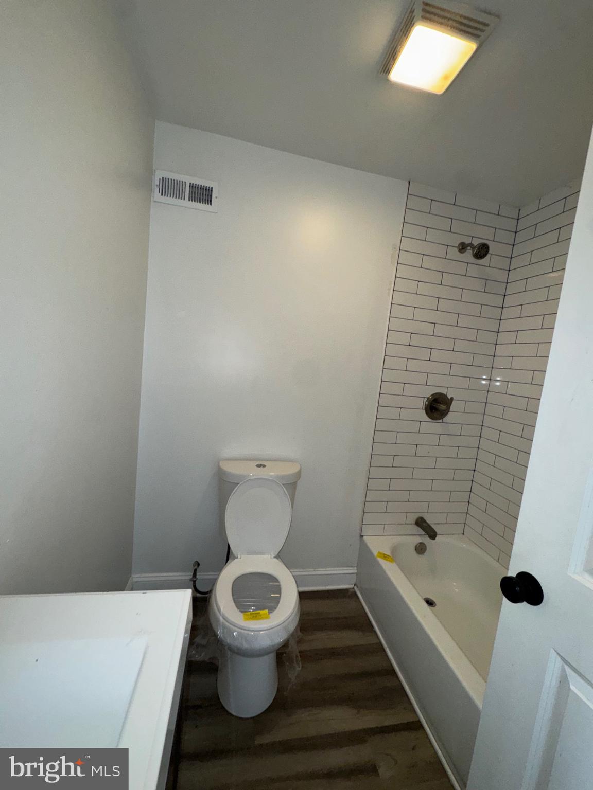 MANTUA - Residential