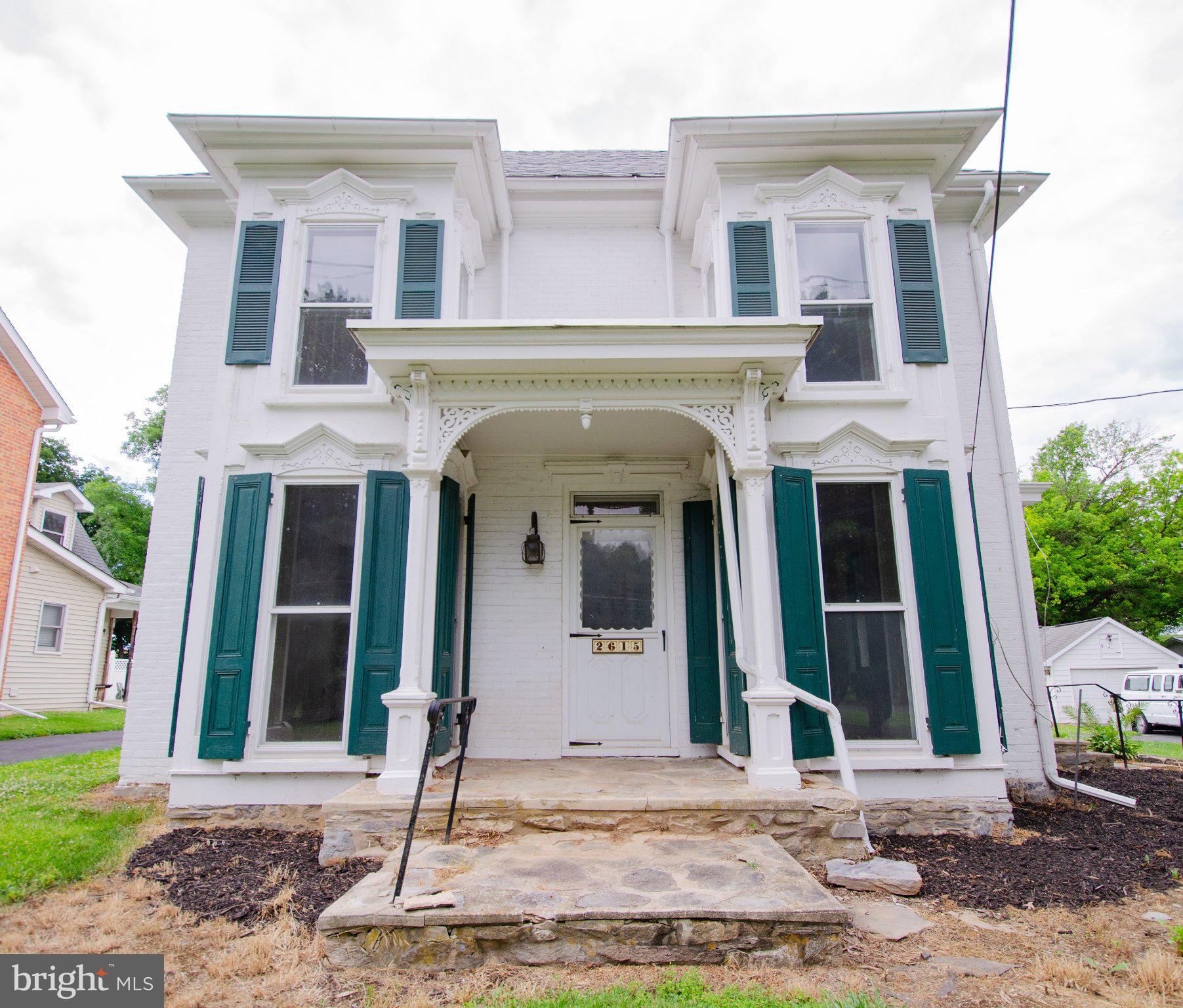 2615 WALNUT BOTTOM ROAD