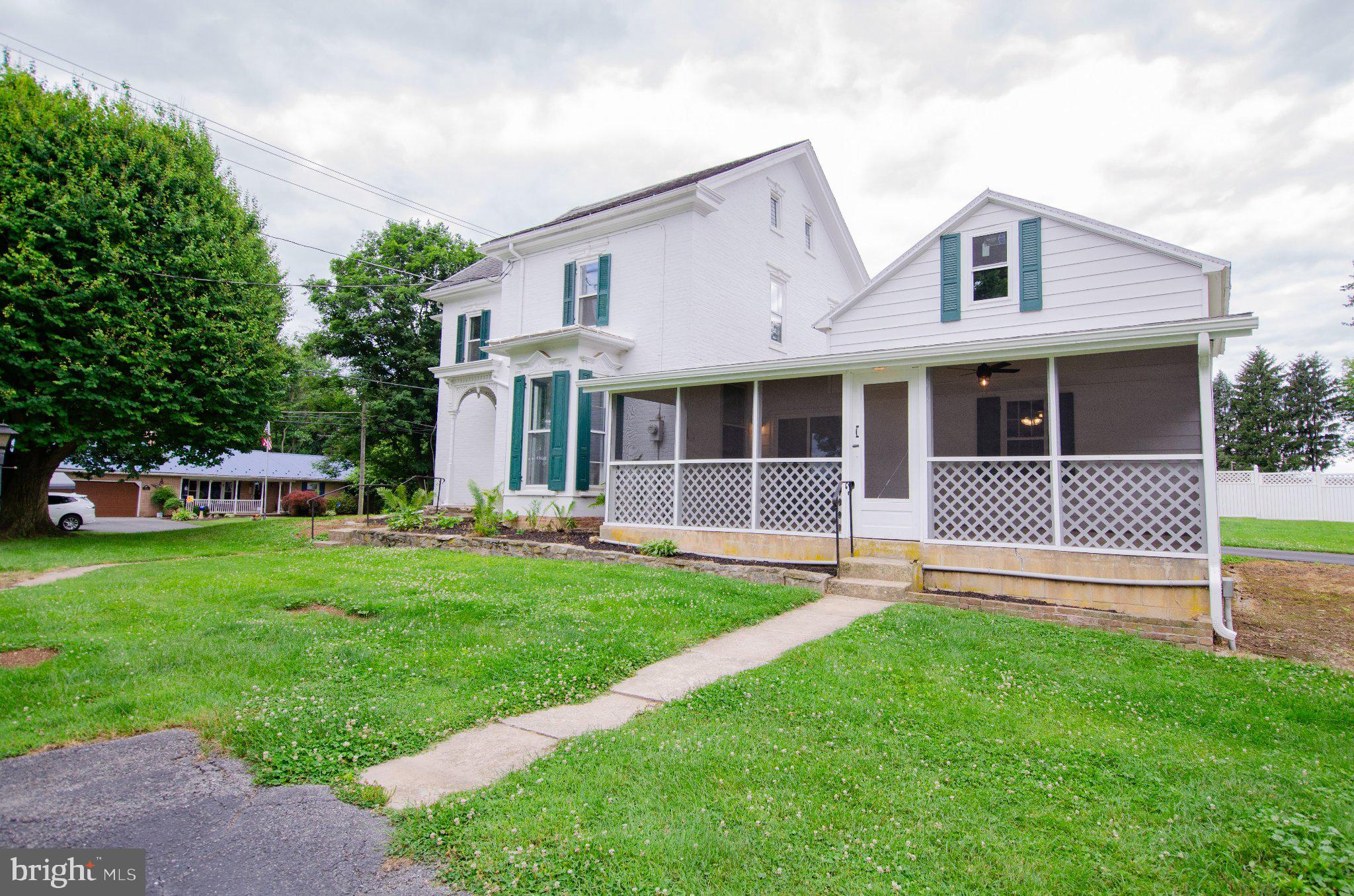 2615 WALNUT BOTTOM ROAD
