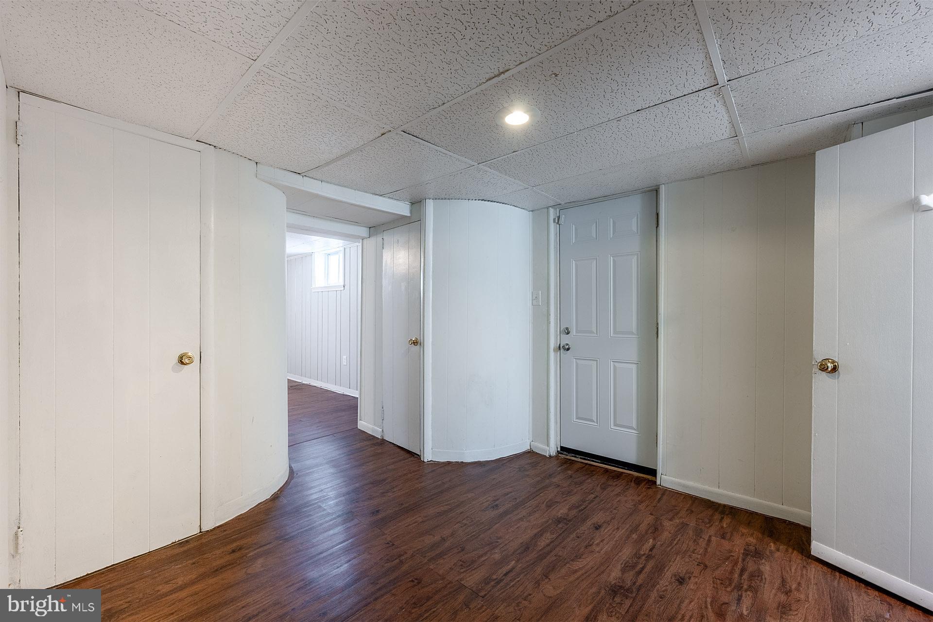 CAROLE HIGHLANDS - Residential