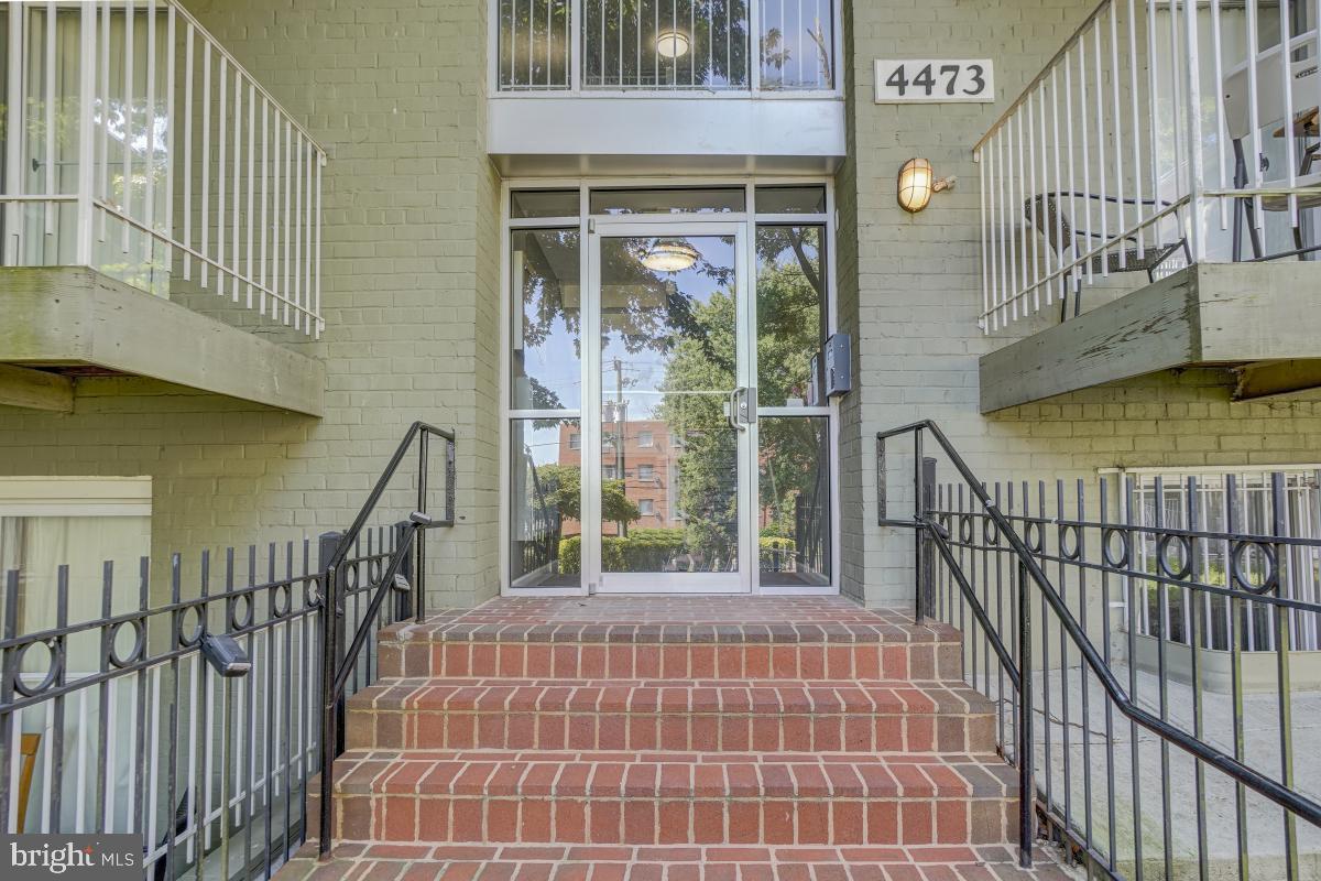 4473 B STREET SE 103