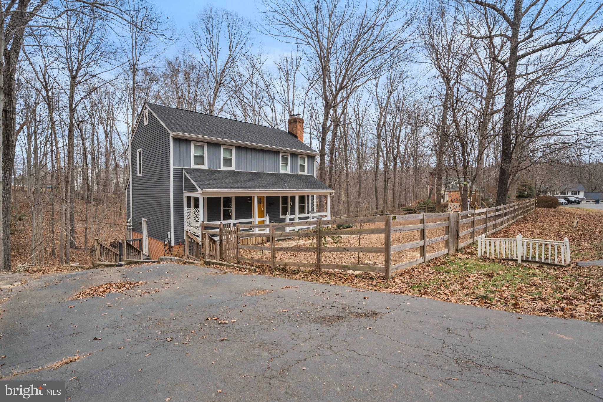 7194 HALL TAVERN COURT