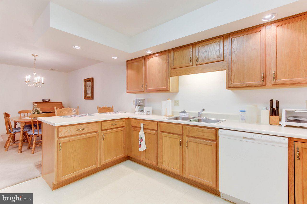 LONGSTOWN - Residential
