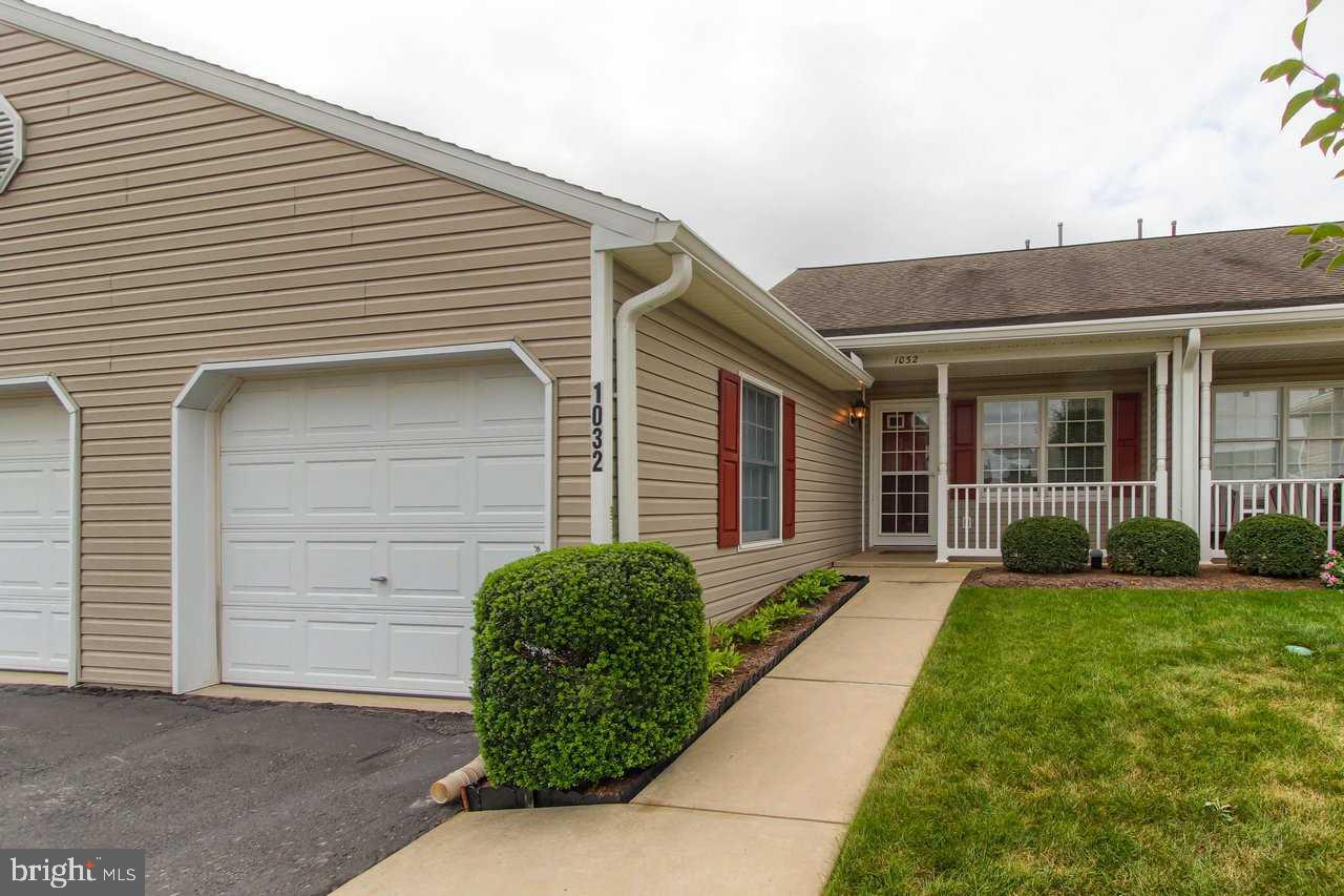 LONGSTOWN - Residential