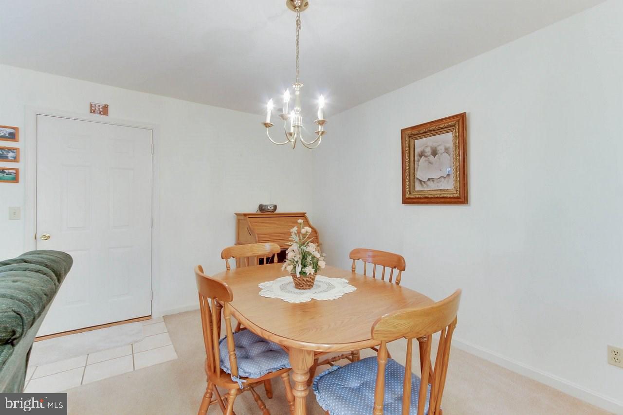 LONGSTOWN - Residential