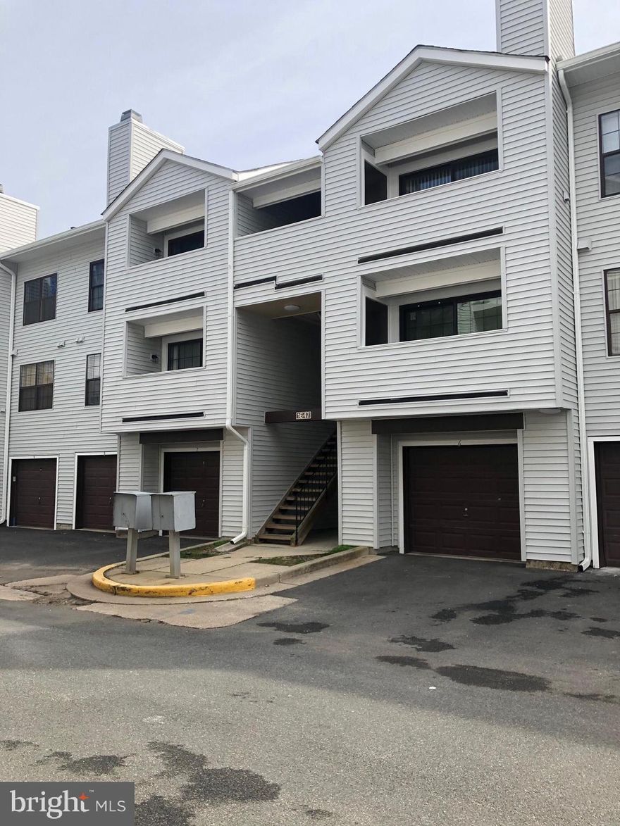 Appliances: Refrigerator, Dishwasher, Oven/ Range- Electric, Range Hood, Washer/Dryer Stacked. Interior features: Wood floorsFireplaceSliding Glass doorRoom List: Living room, Dining room, Kitchen.