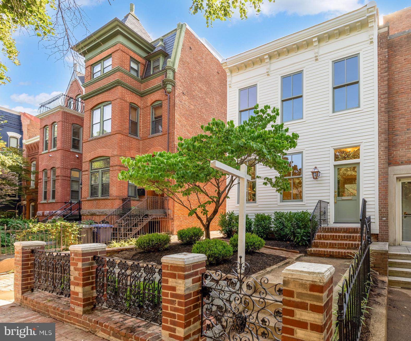 311 5TH STREET SE