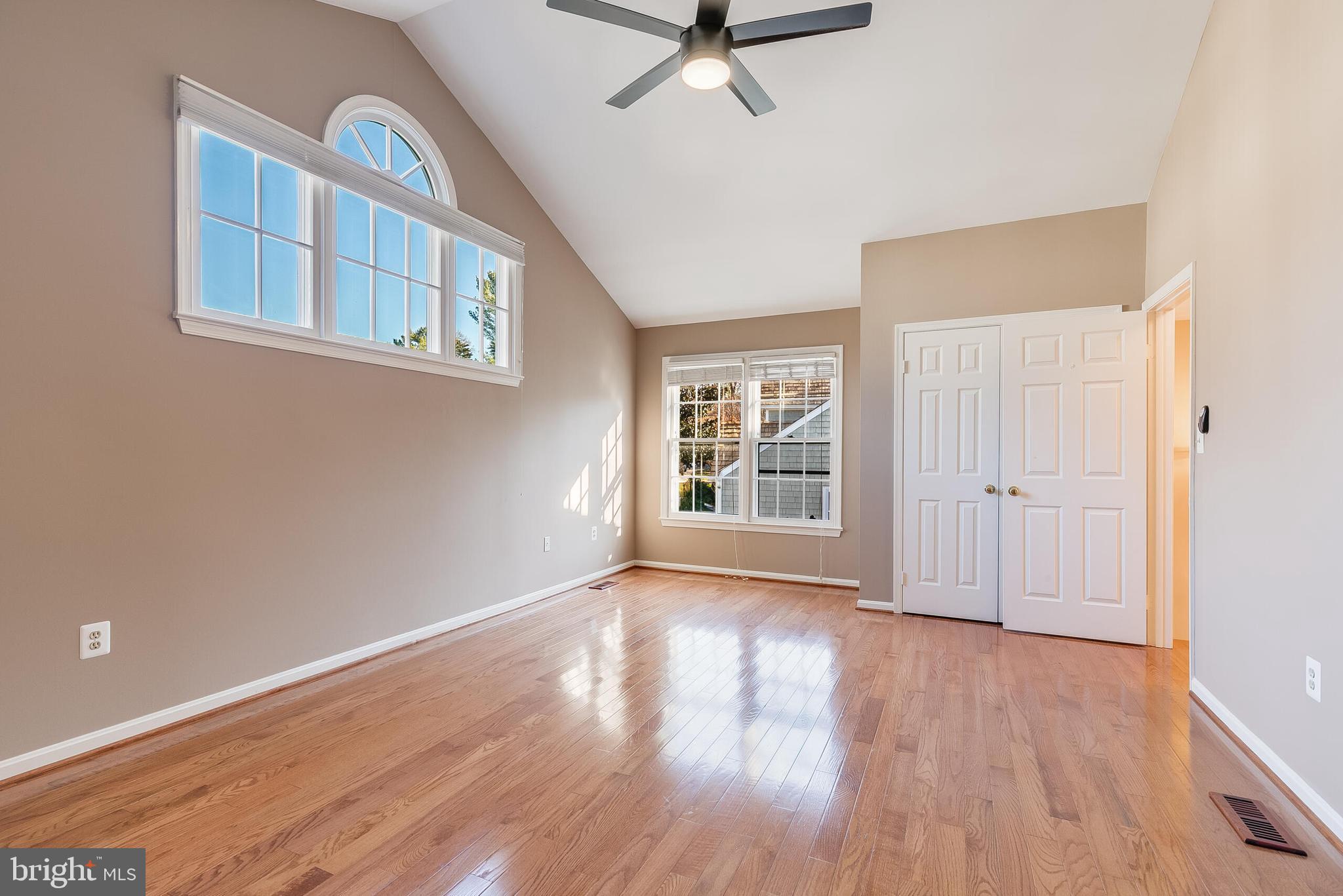 RESTON - Residential Lease