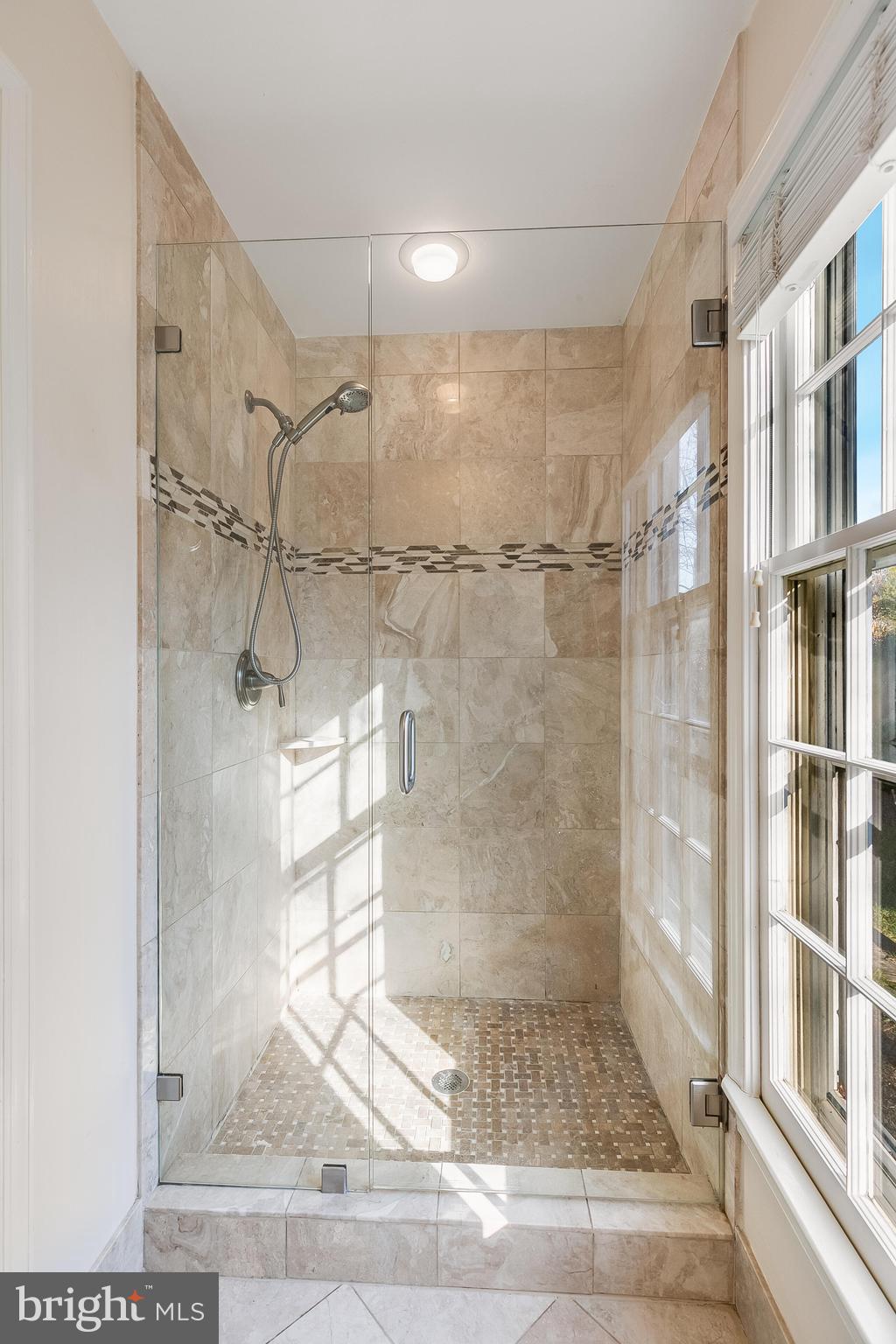 RESTON - Residential Lease