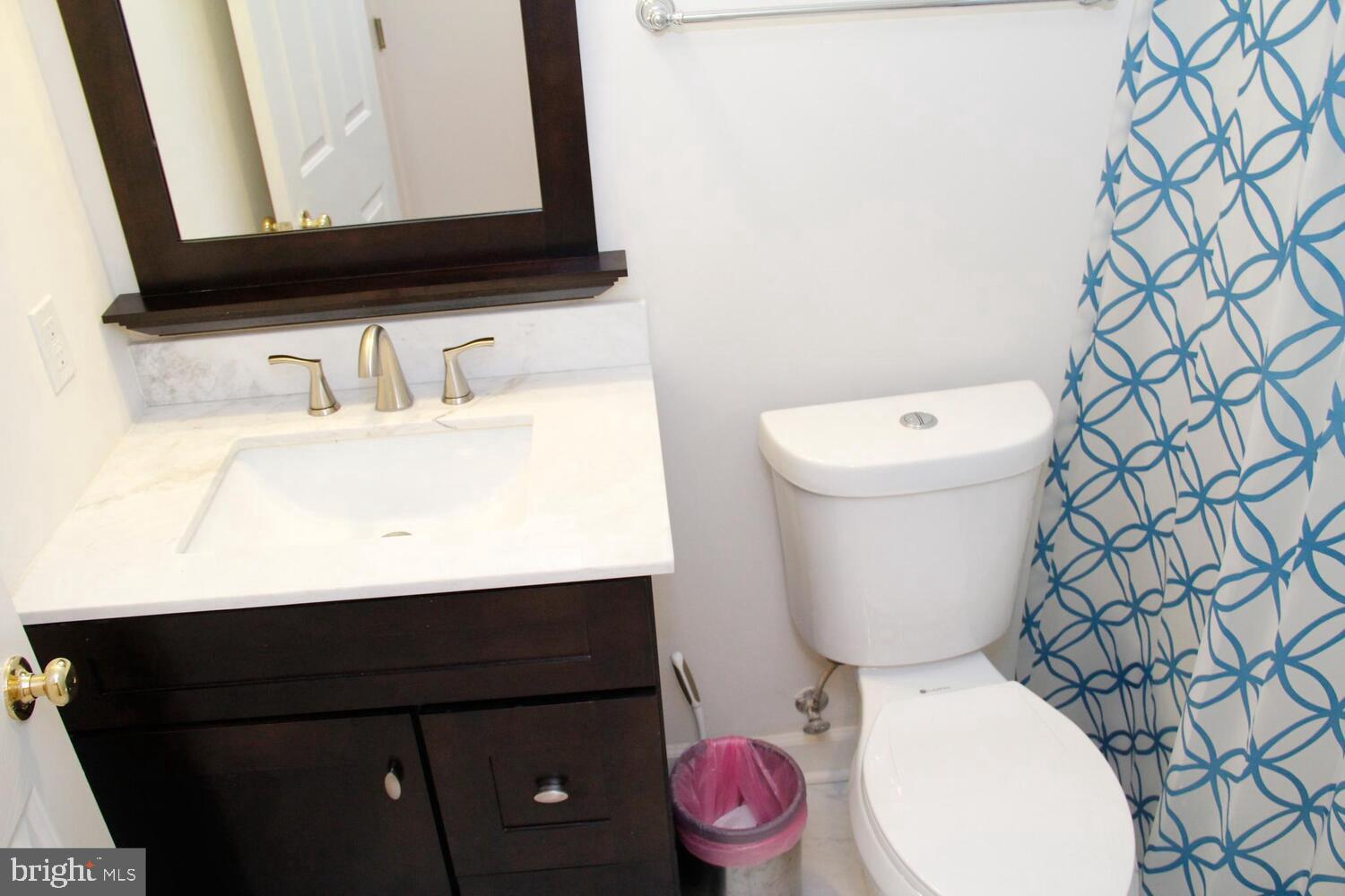 DORCHESTER WOODS - Residential Lease